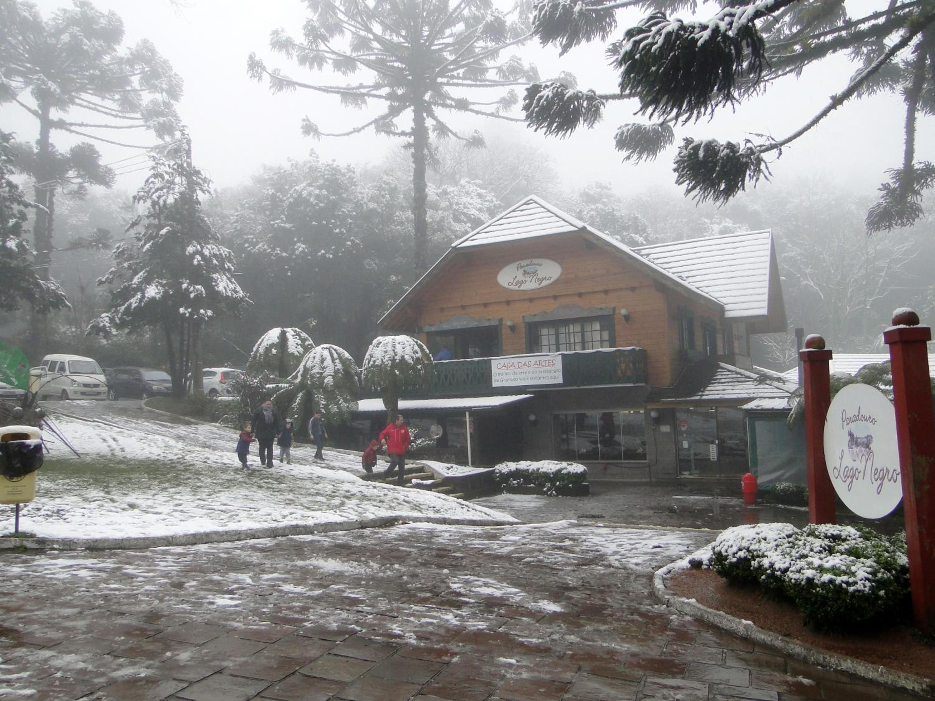 Casa Ari Candiago Gramado