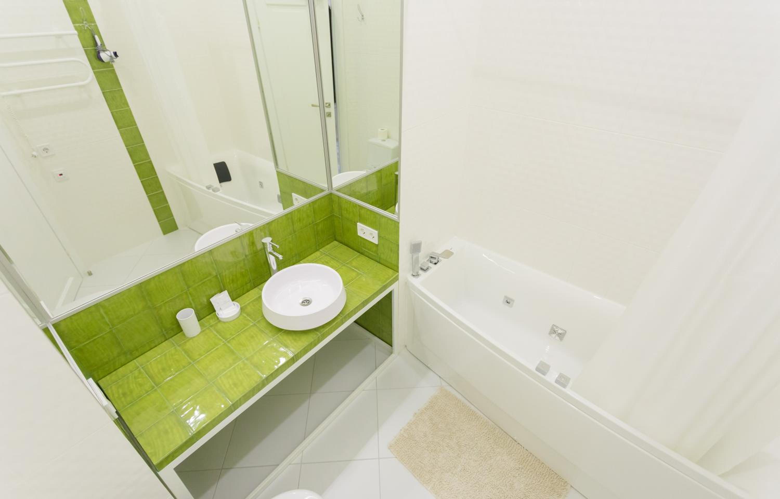 Photo 44