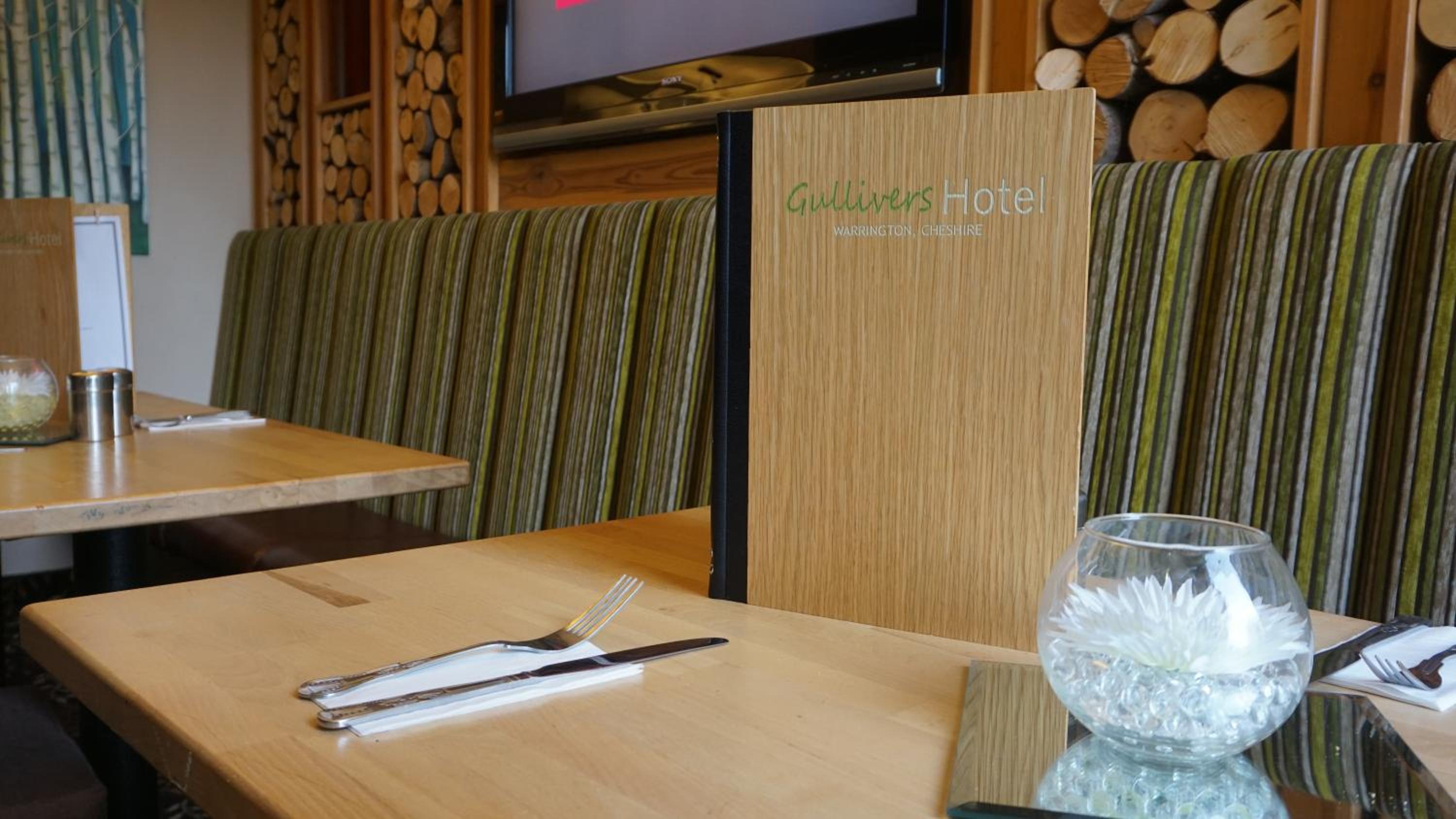 Warrington Vacations - The Gulliver's Hotel - Property Image 6
