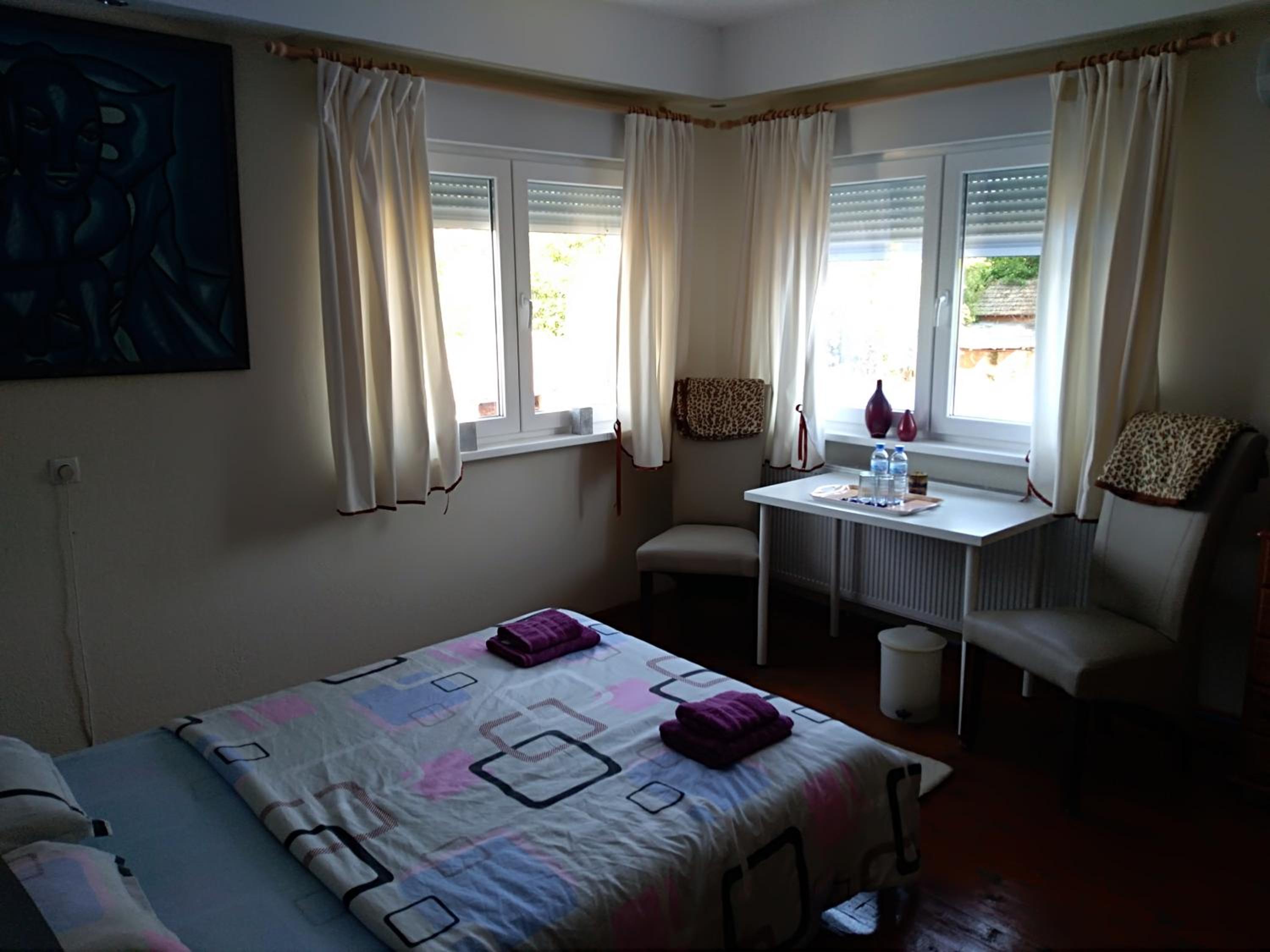 Rogozen guesthouse