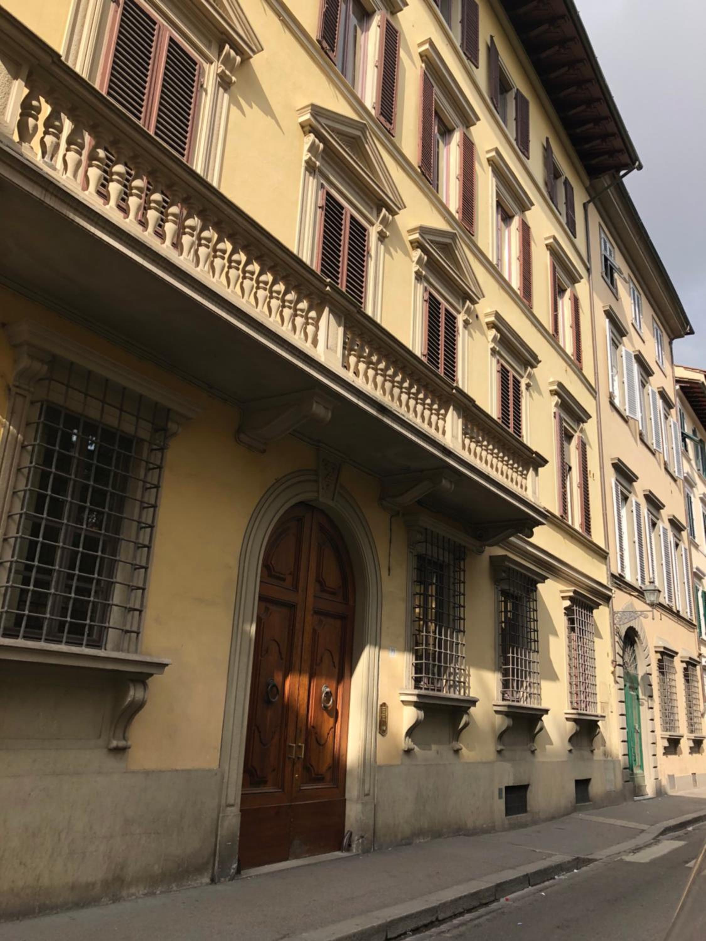 Florence Apartments Home Feeling