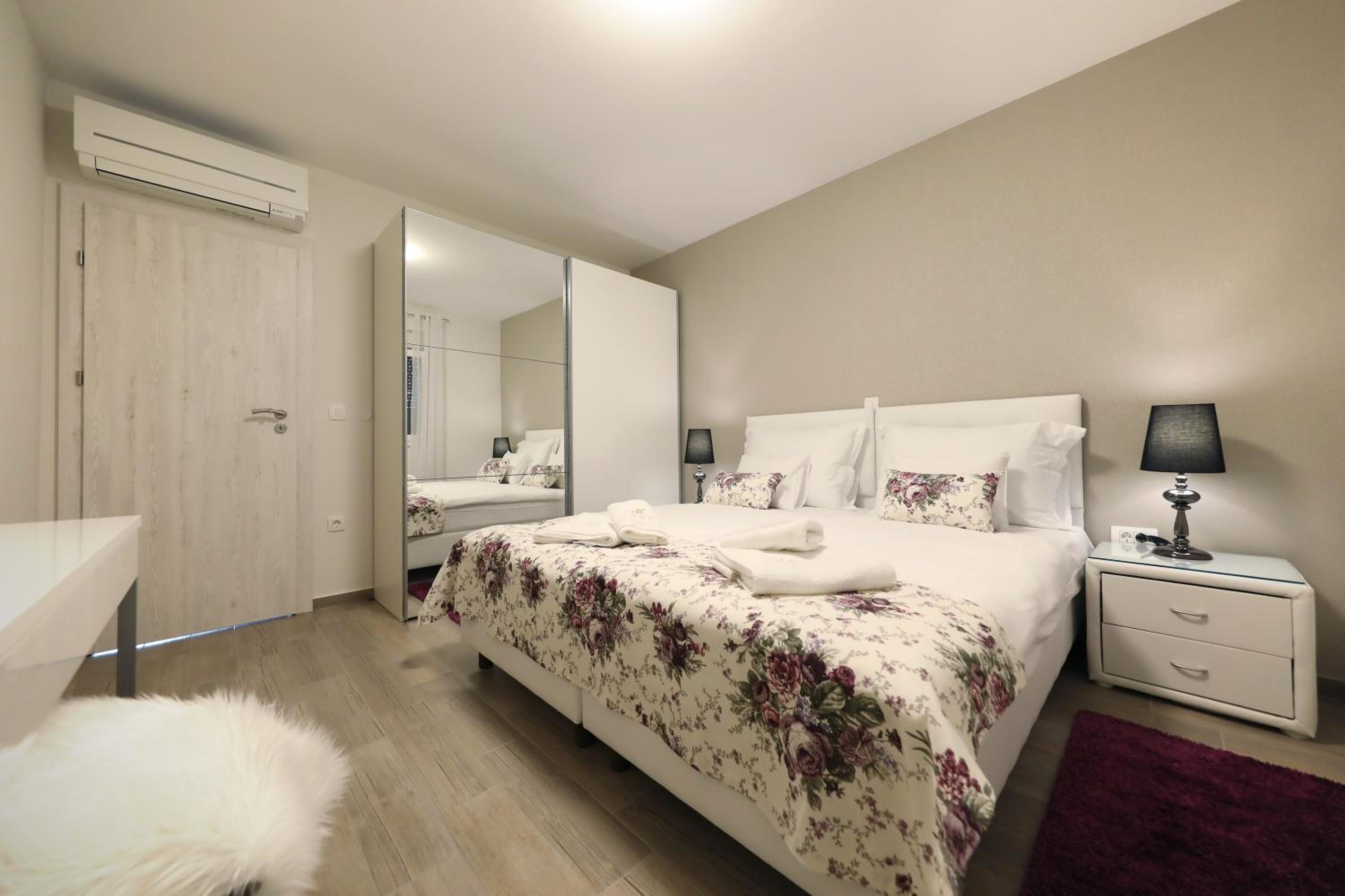 Luxury Majpruz Suites