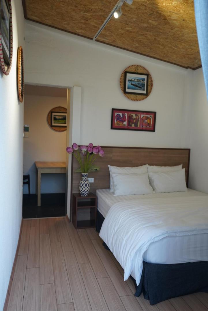Elegant Studio Yet Kieu
