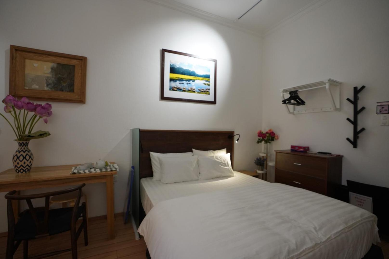 Elegant Studio Yet Kieu