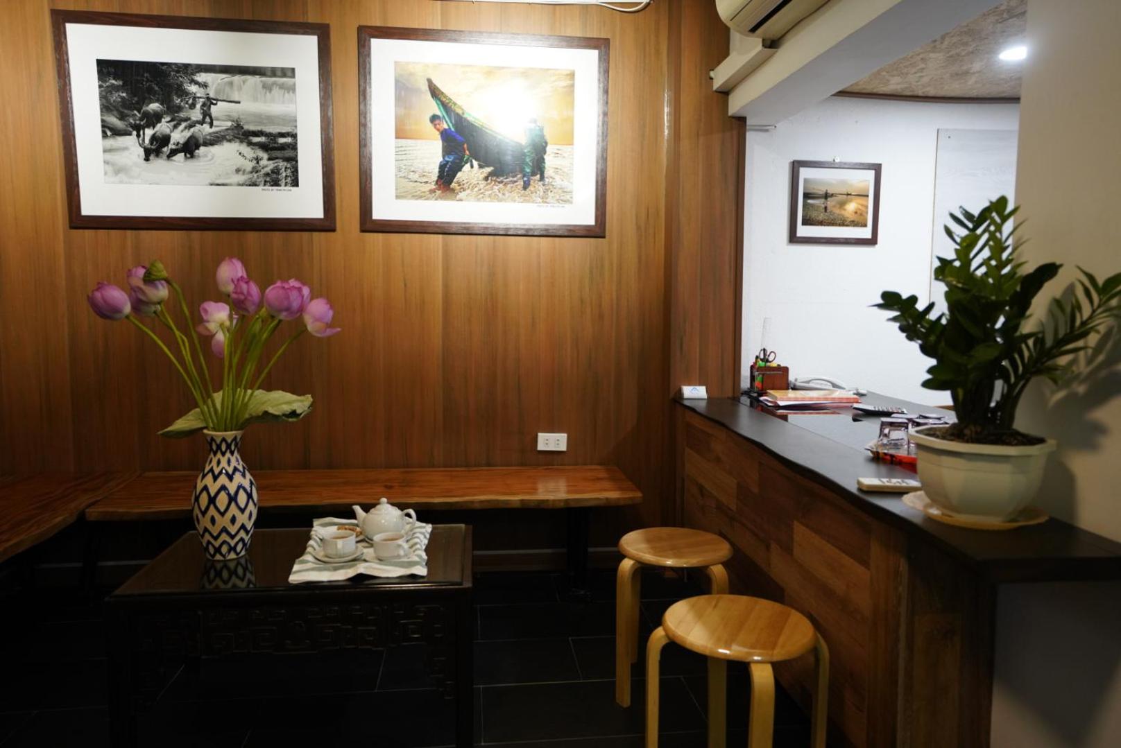 Elegant Studio Yet Kieu