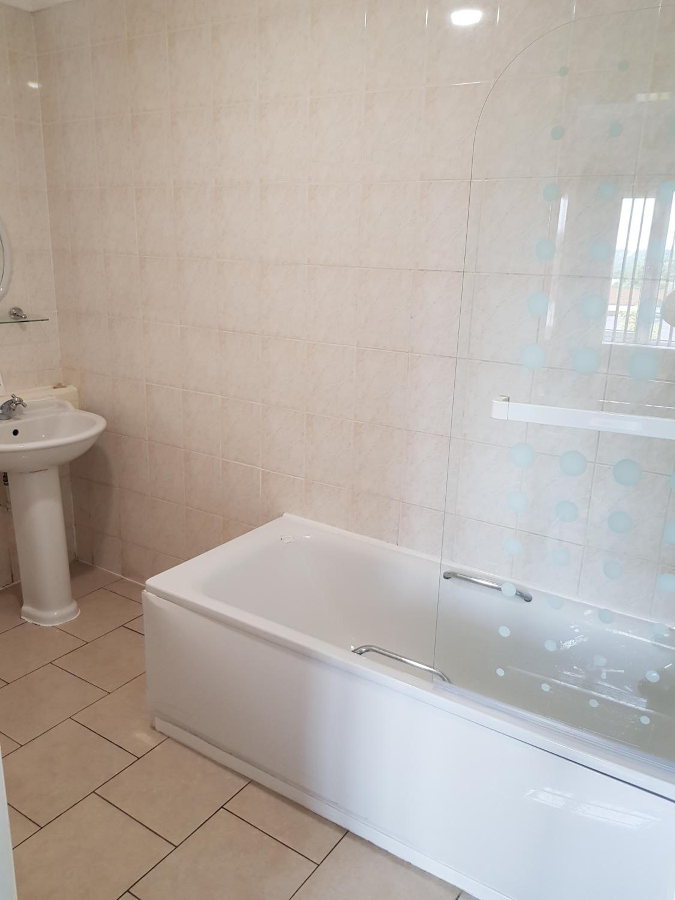 The Bay Horse Accommodation contractors rooms