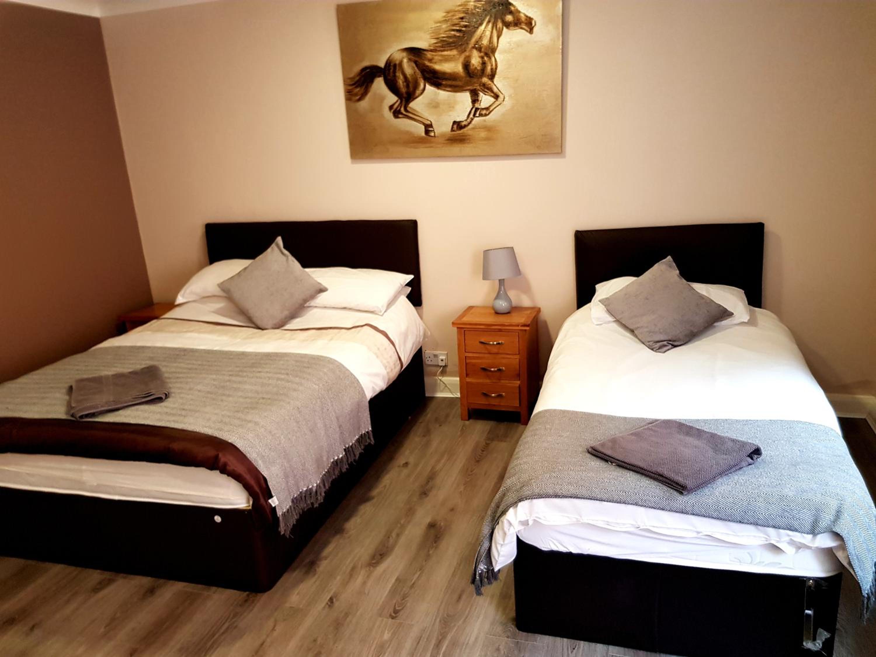 The Bay Horse Accommodation contractors rooms
