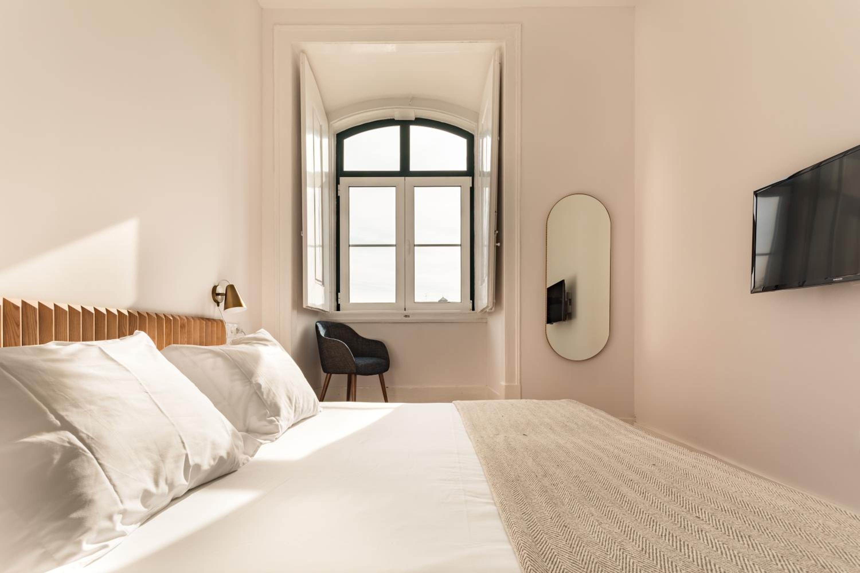 The Visionaire Apartments