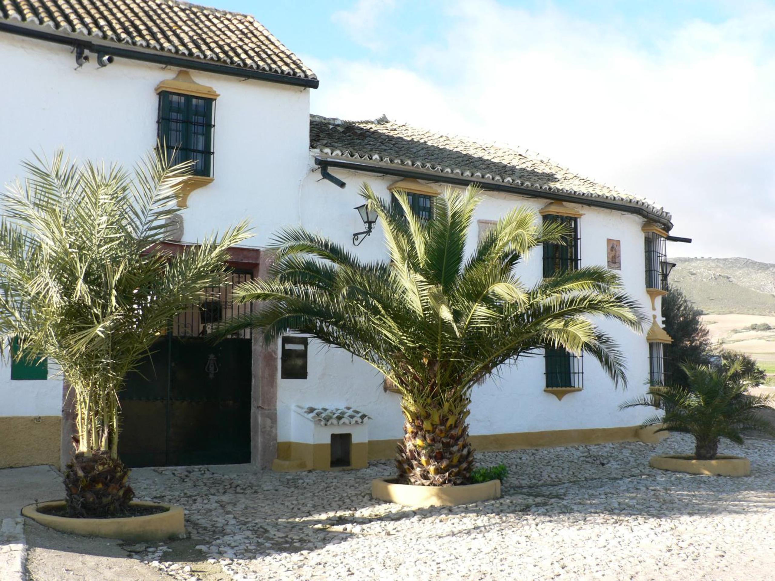 Cortijo la Colá view 5