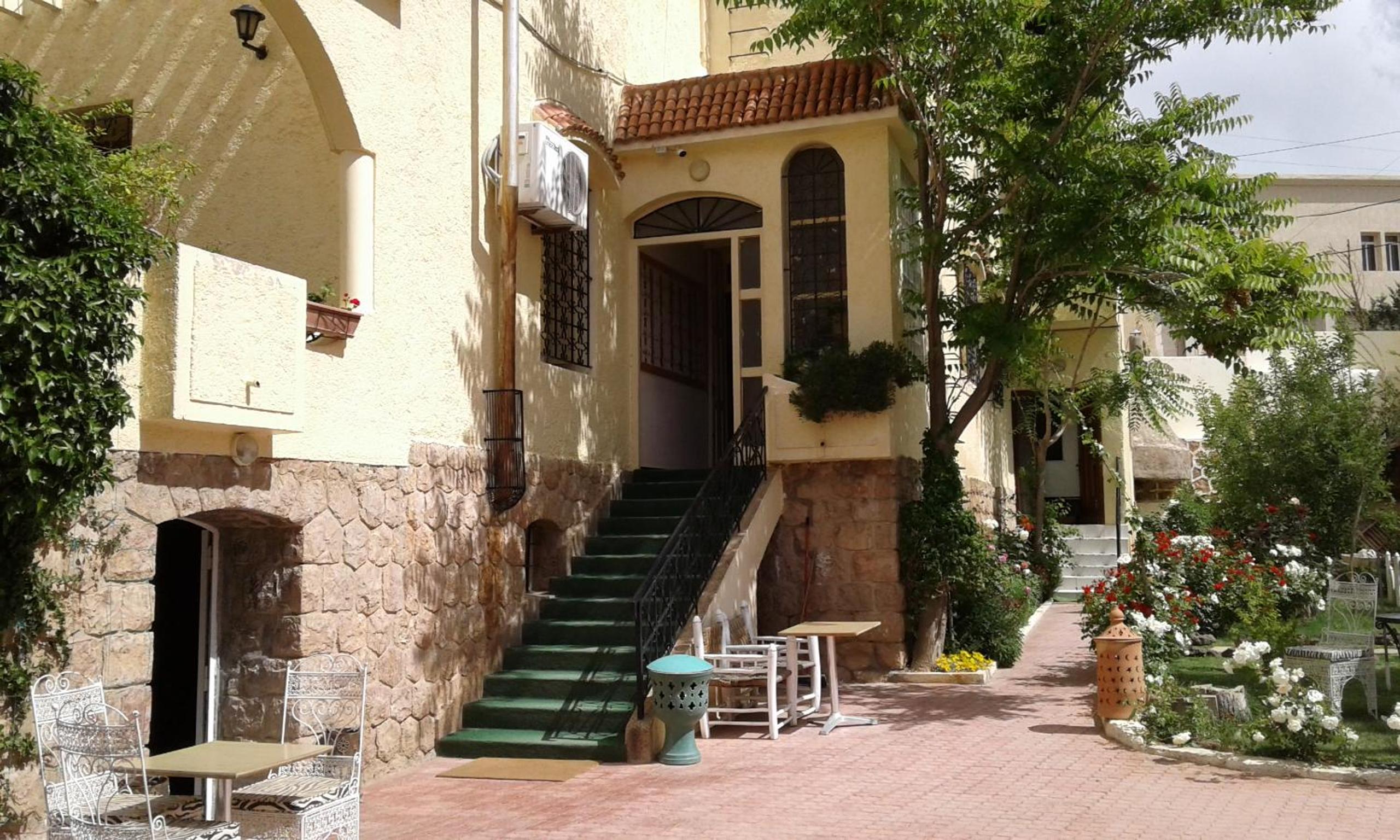 Photo 25