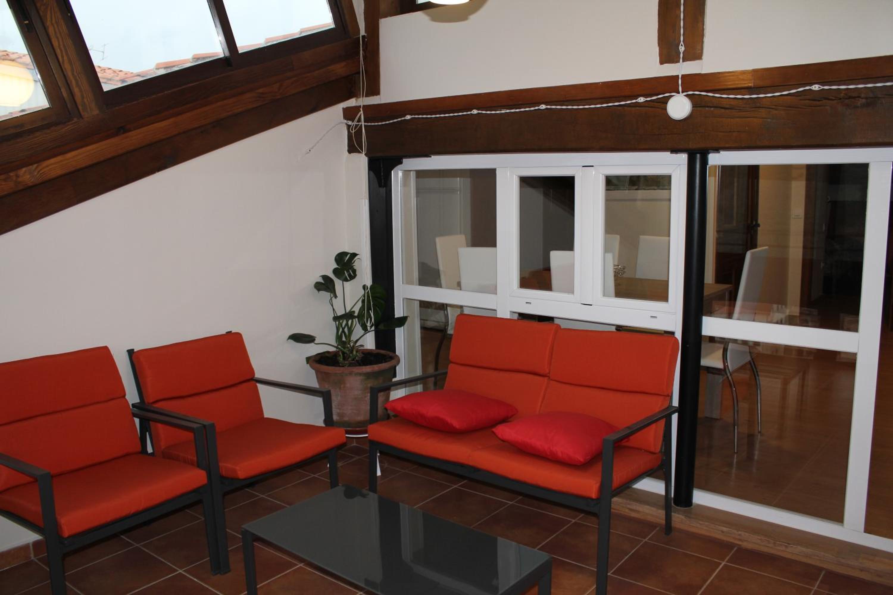 Apartamentos Rurales La Lancha