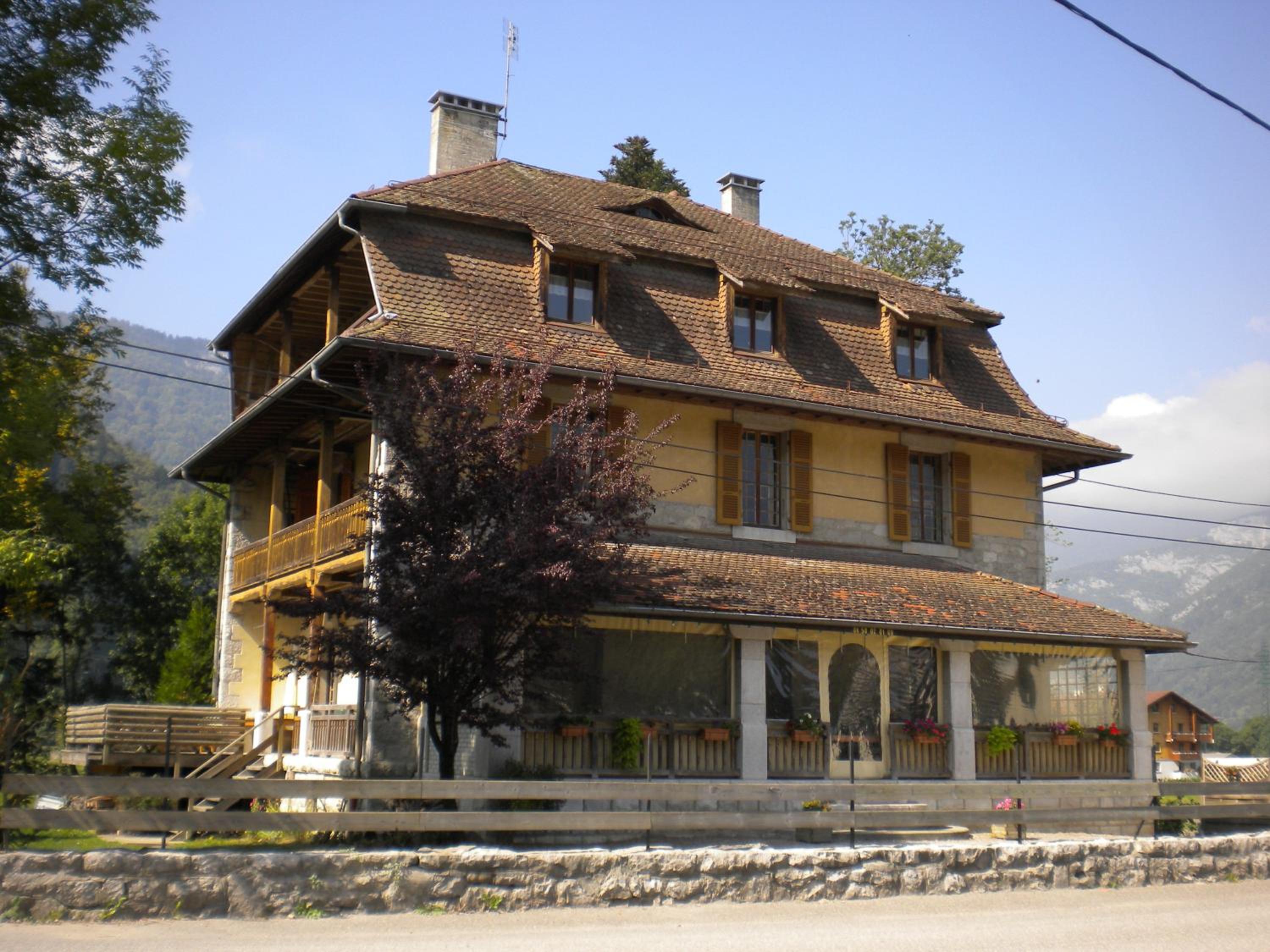 Photo 6