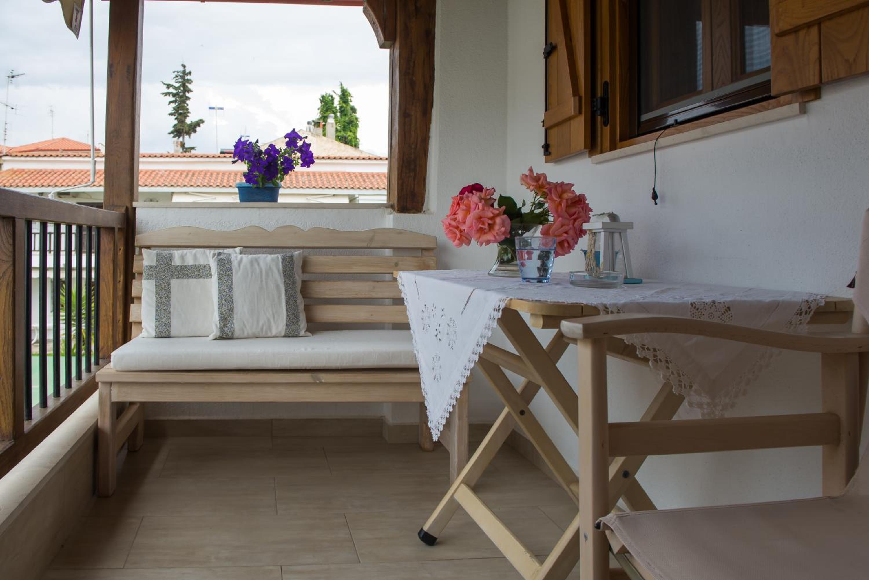 Traditional Arsanas Apartments