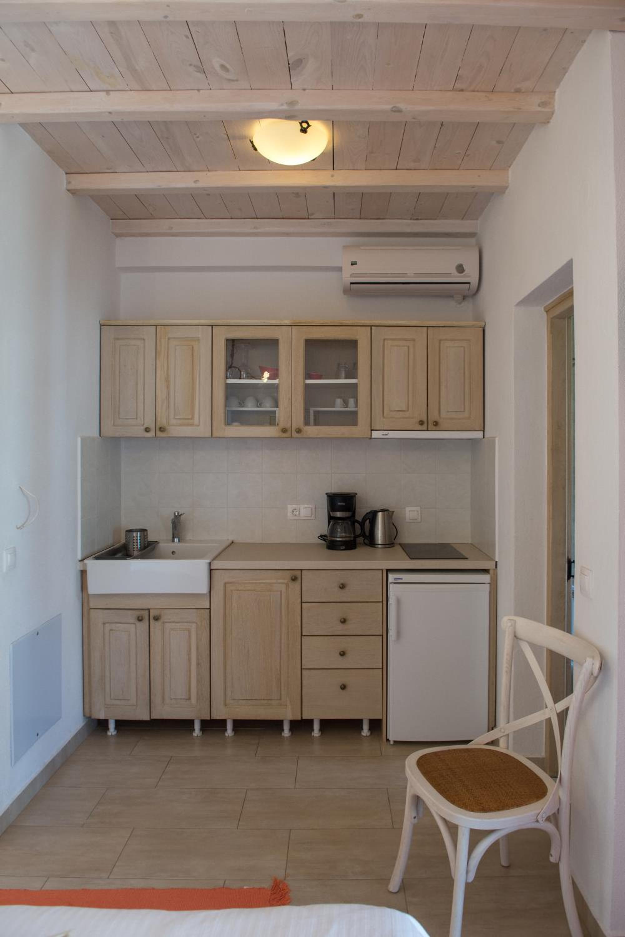 Traditional Arsanas Apartments