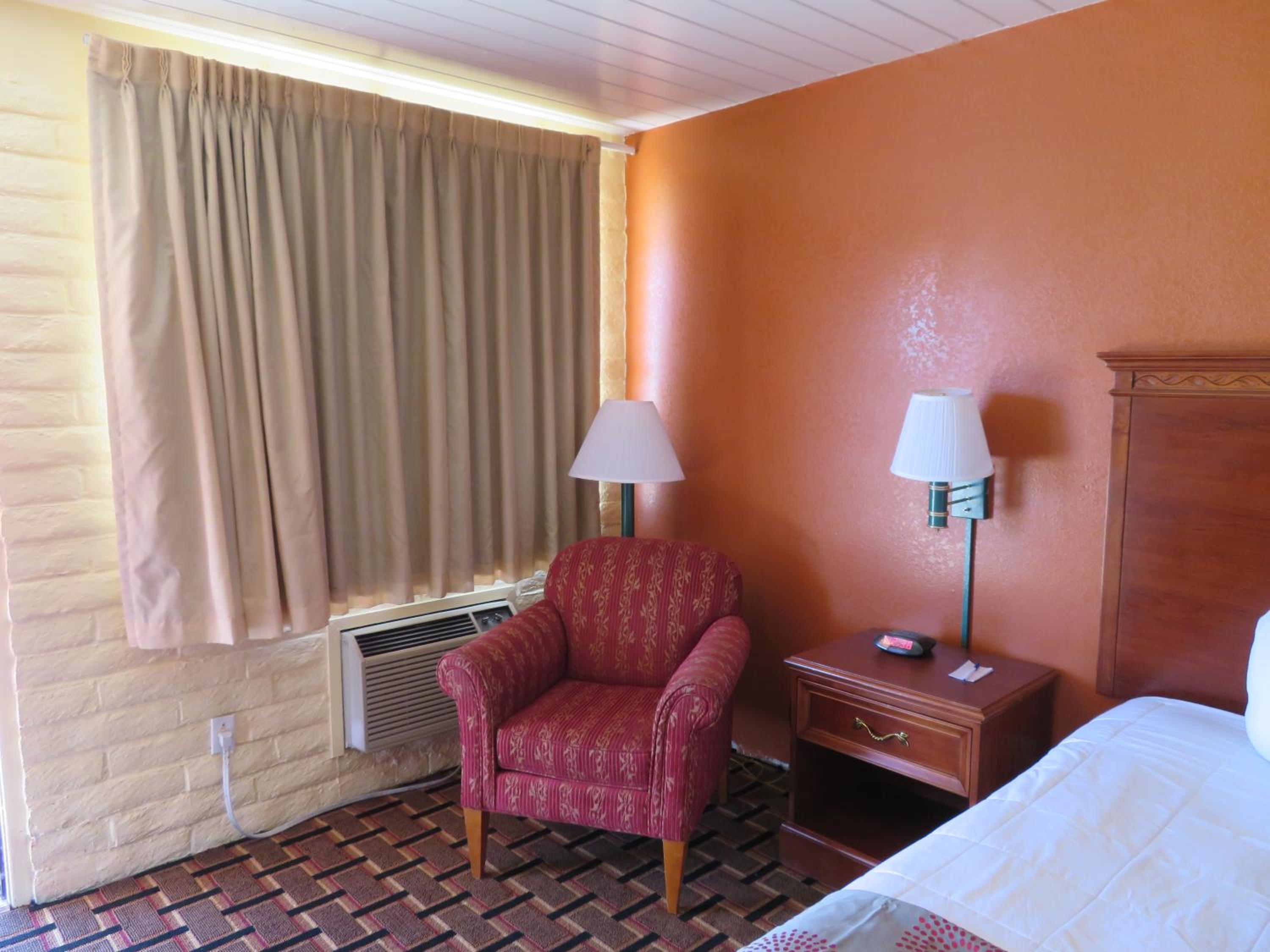 Medford Vacations - Royal Crest Motel - Property Image 17