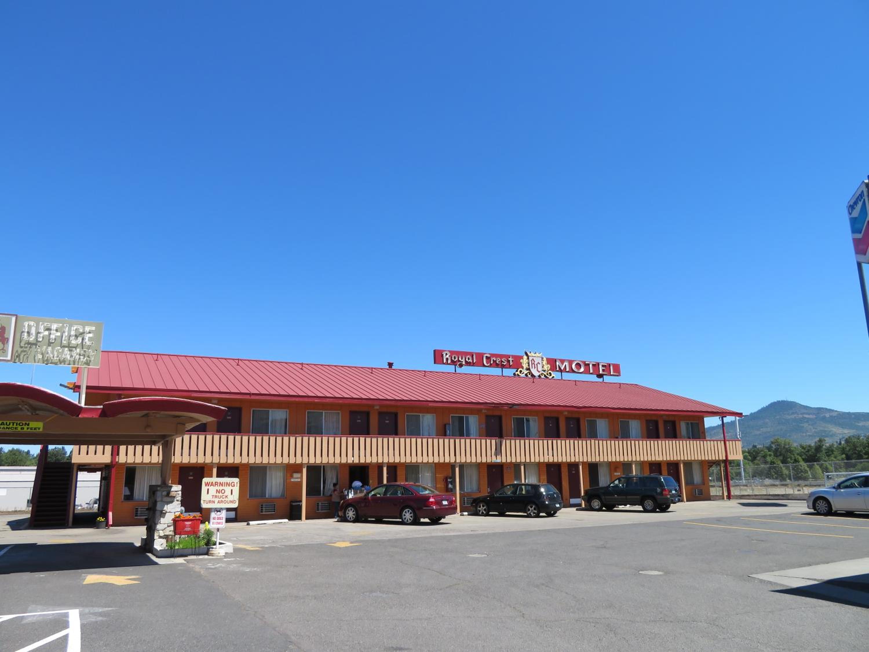 Medford Vacations - Royal Crest Motel - Property Image 12