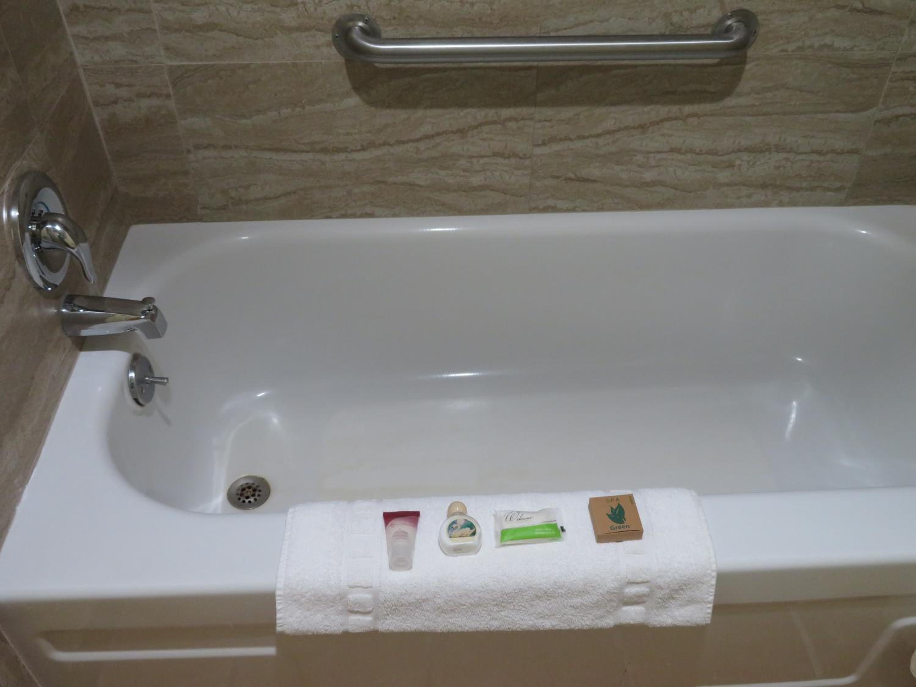 Medford Vacations - Royal Crest Motel - Property Image 6
