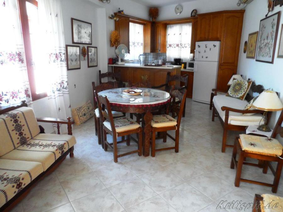 Liolio's Manor photo 5