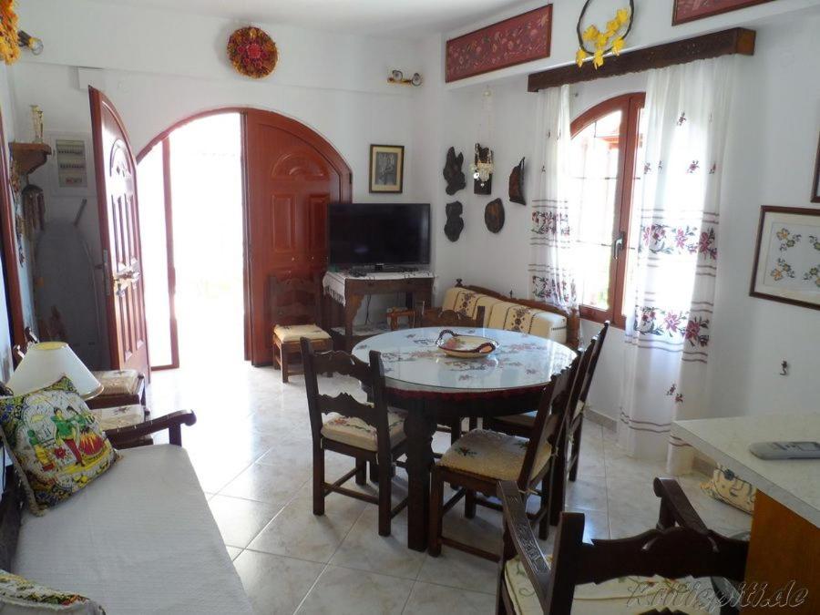 Liolio's Manor photo 4
