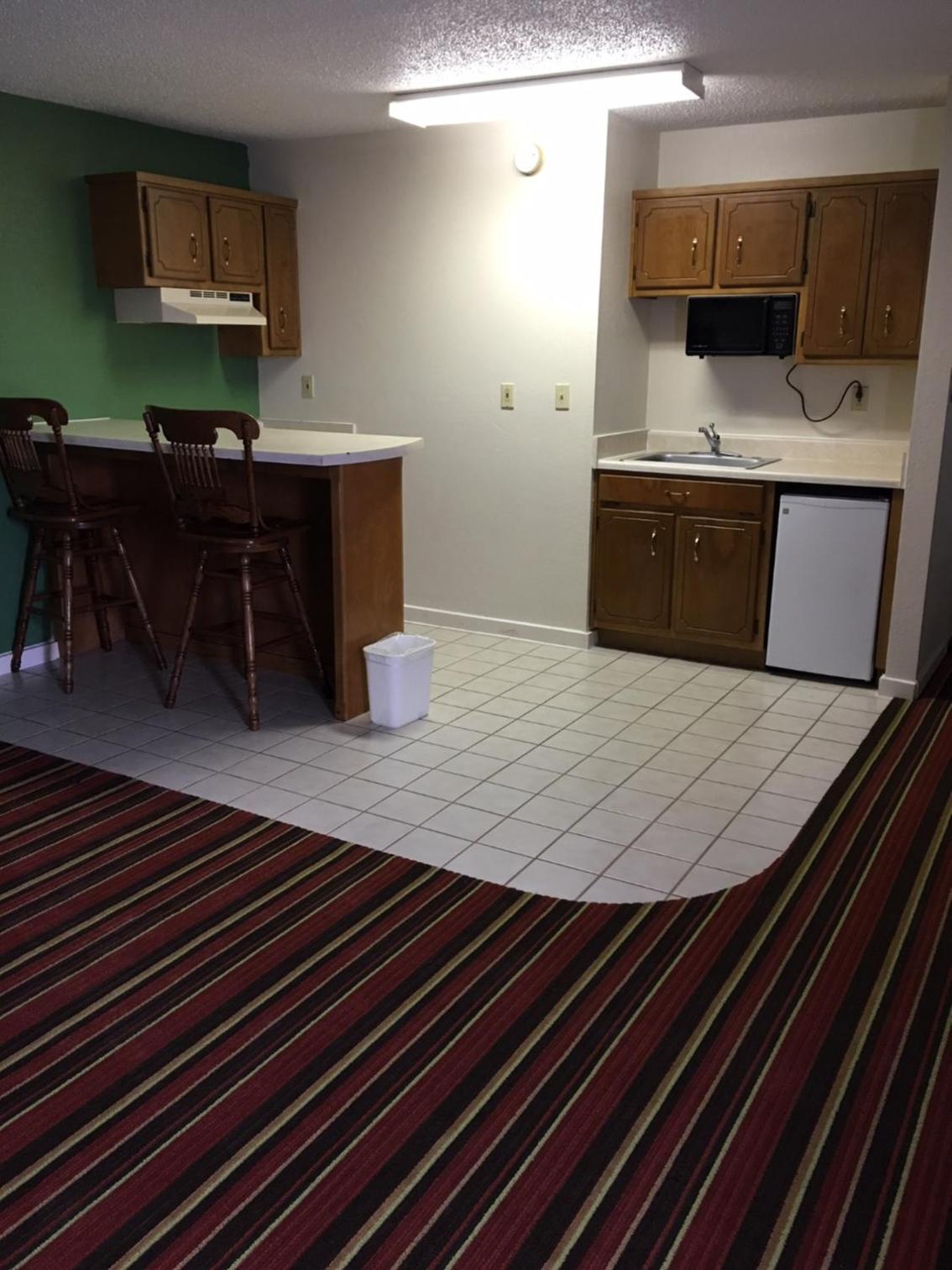 Royal Inn - Property Image 9