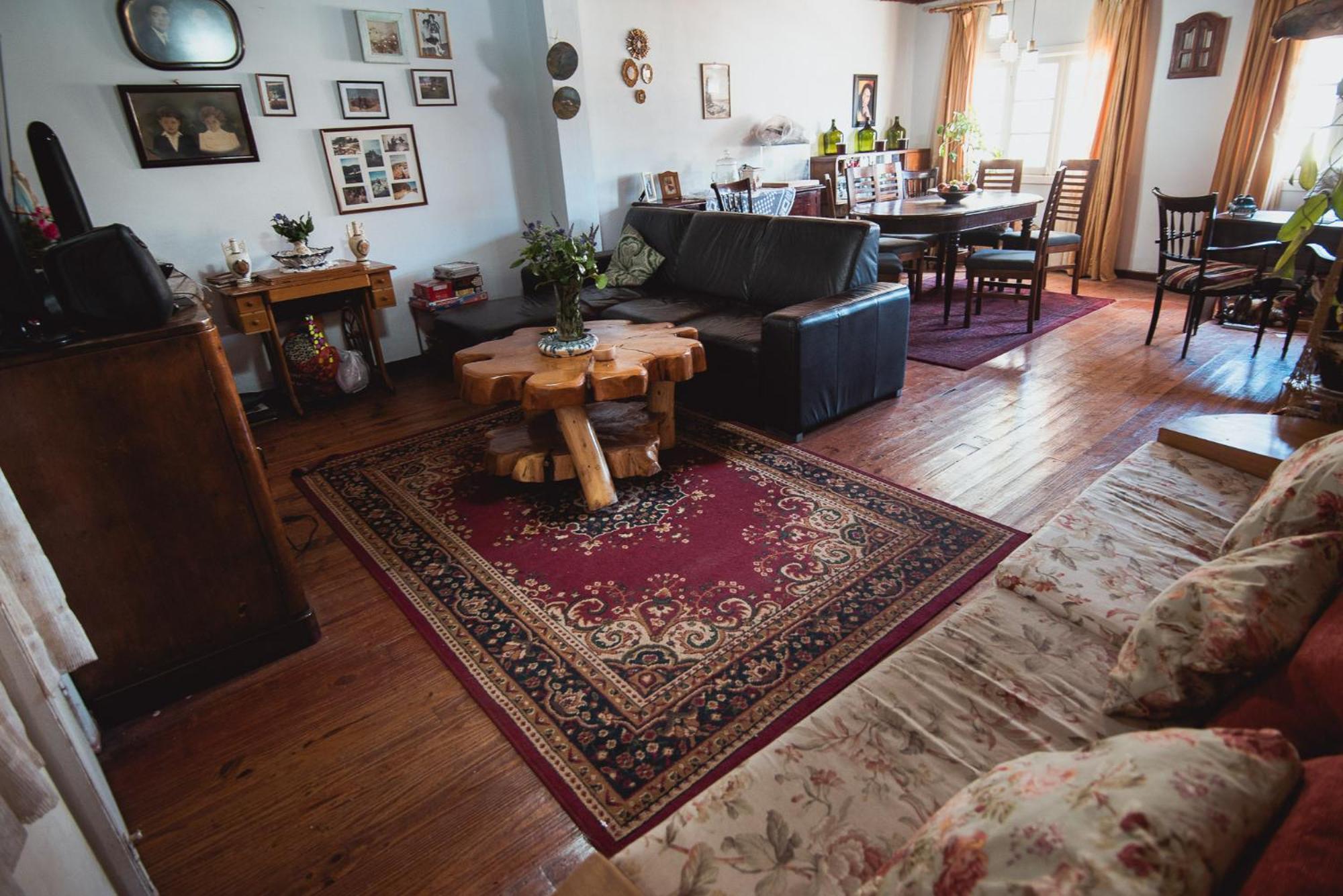 Hostel Moreno