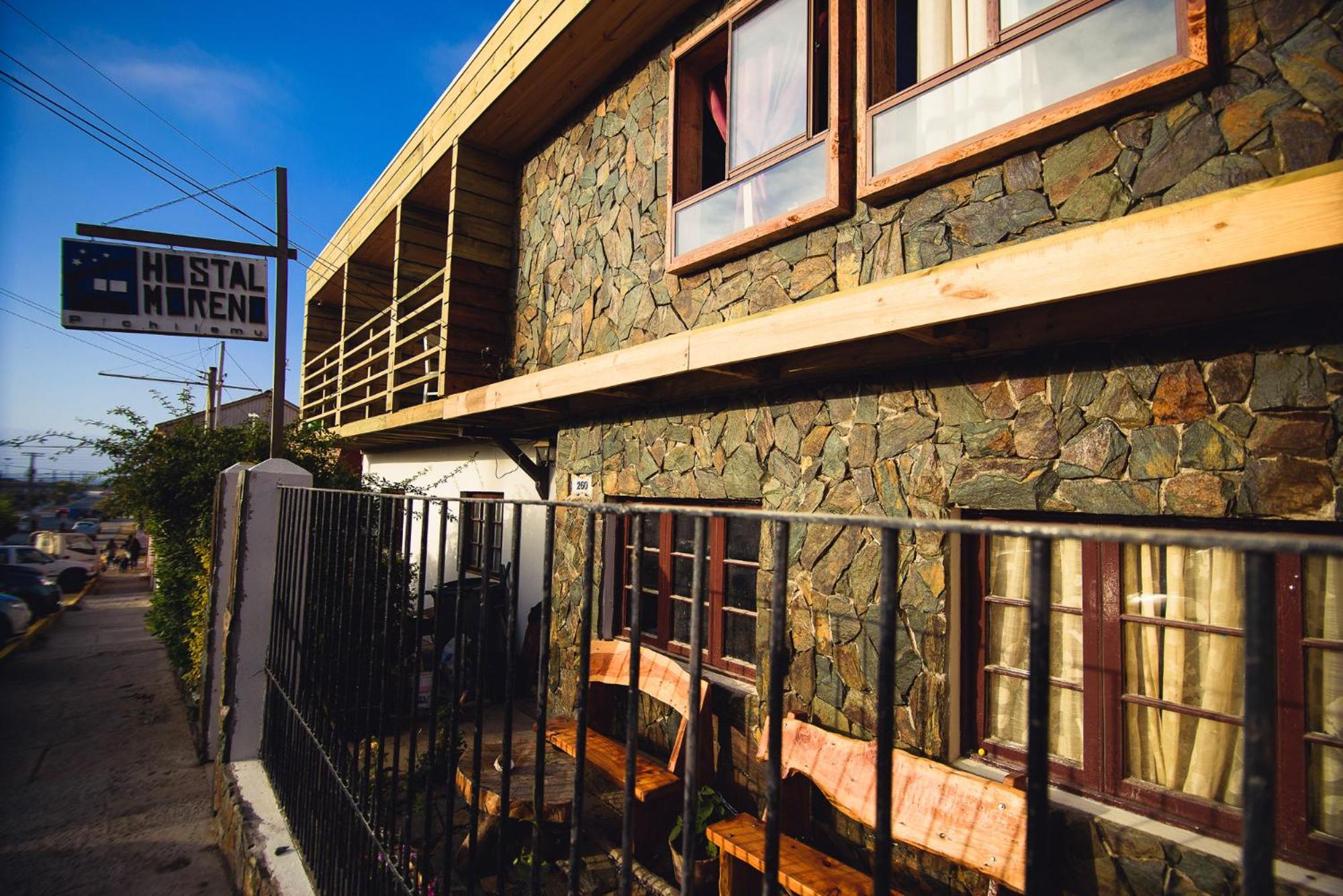 Hostel Moreno