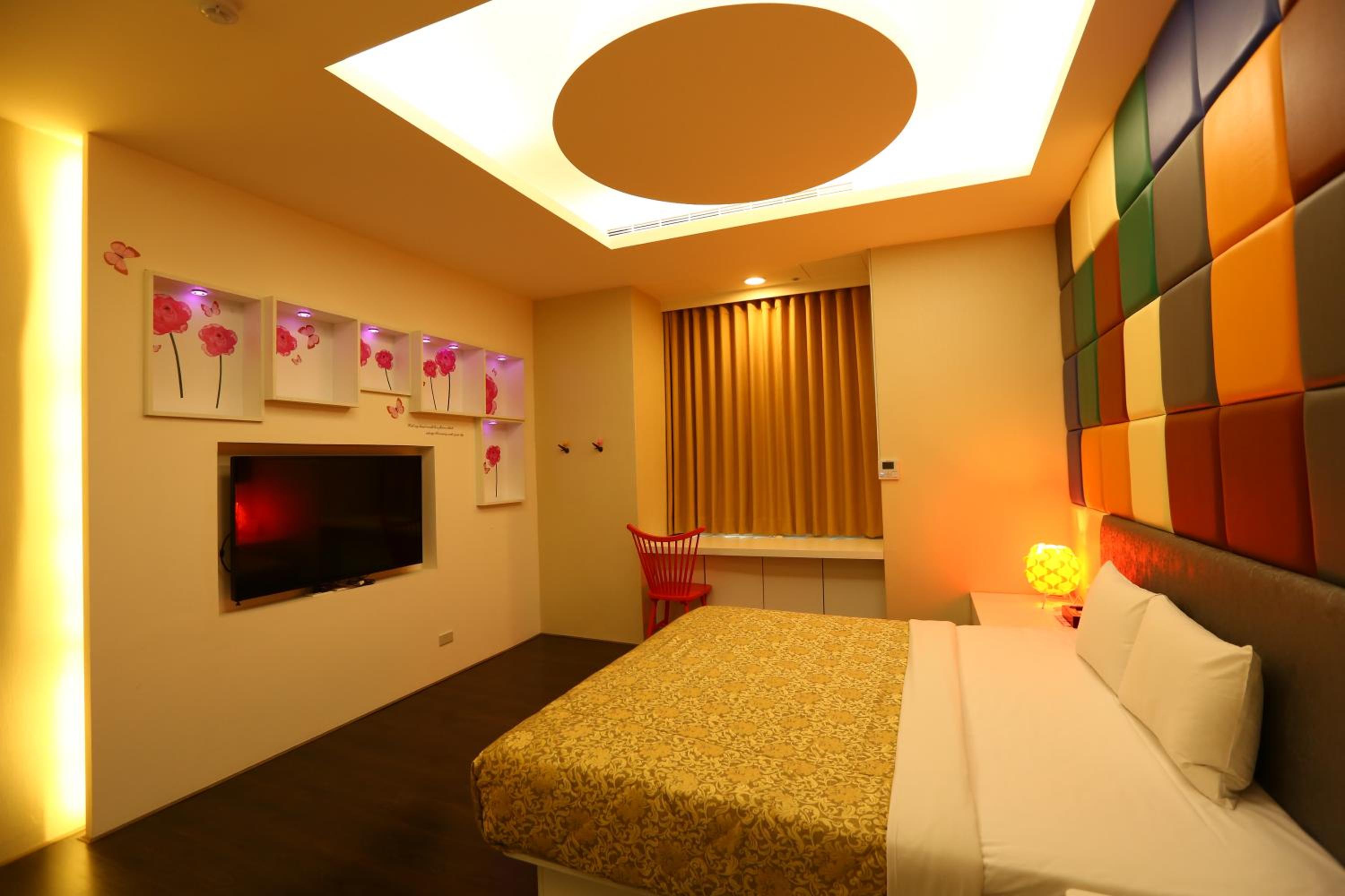 Yuan Chyau Motel