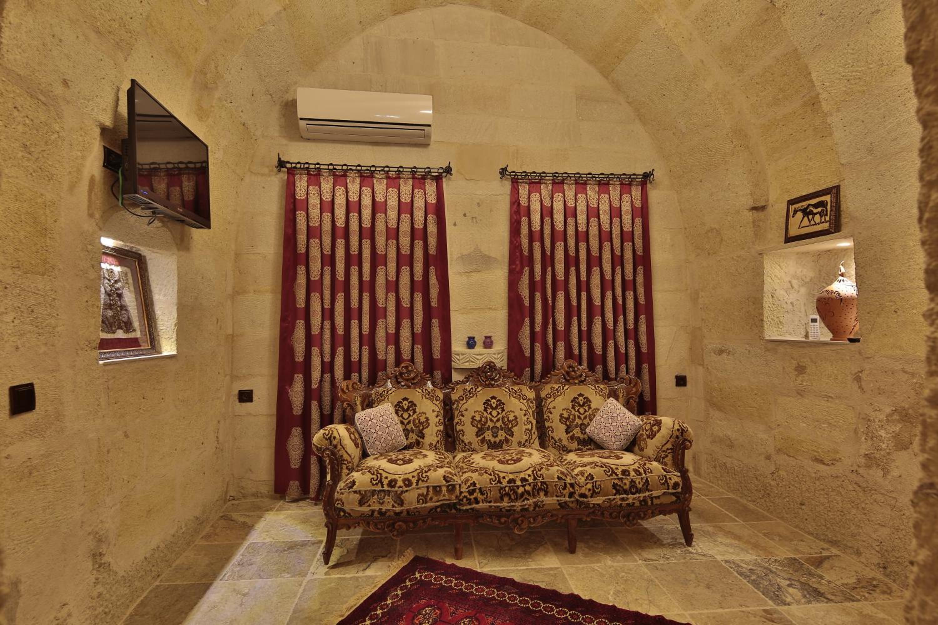 Aren Cave Hotel And Art Gallery - Image 107