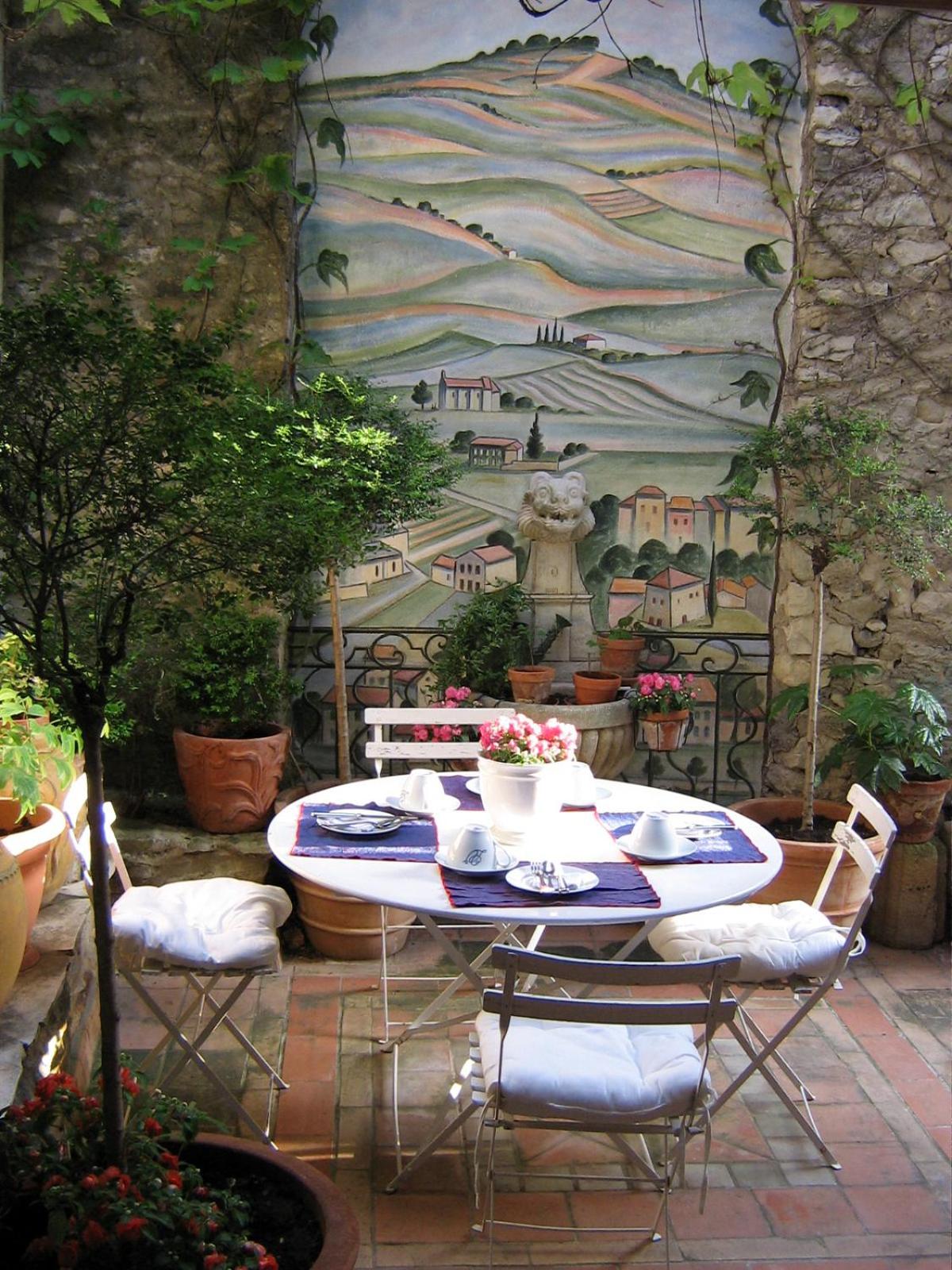 Maison d'Hôtes de l'Evêché view 3
