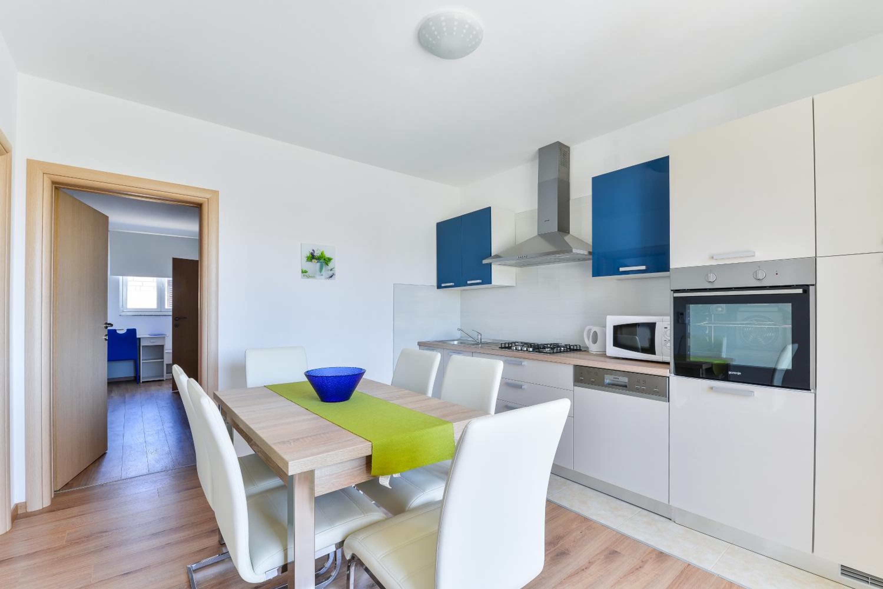 Apartmani CRYSTAL Vir