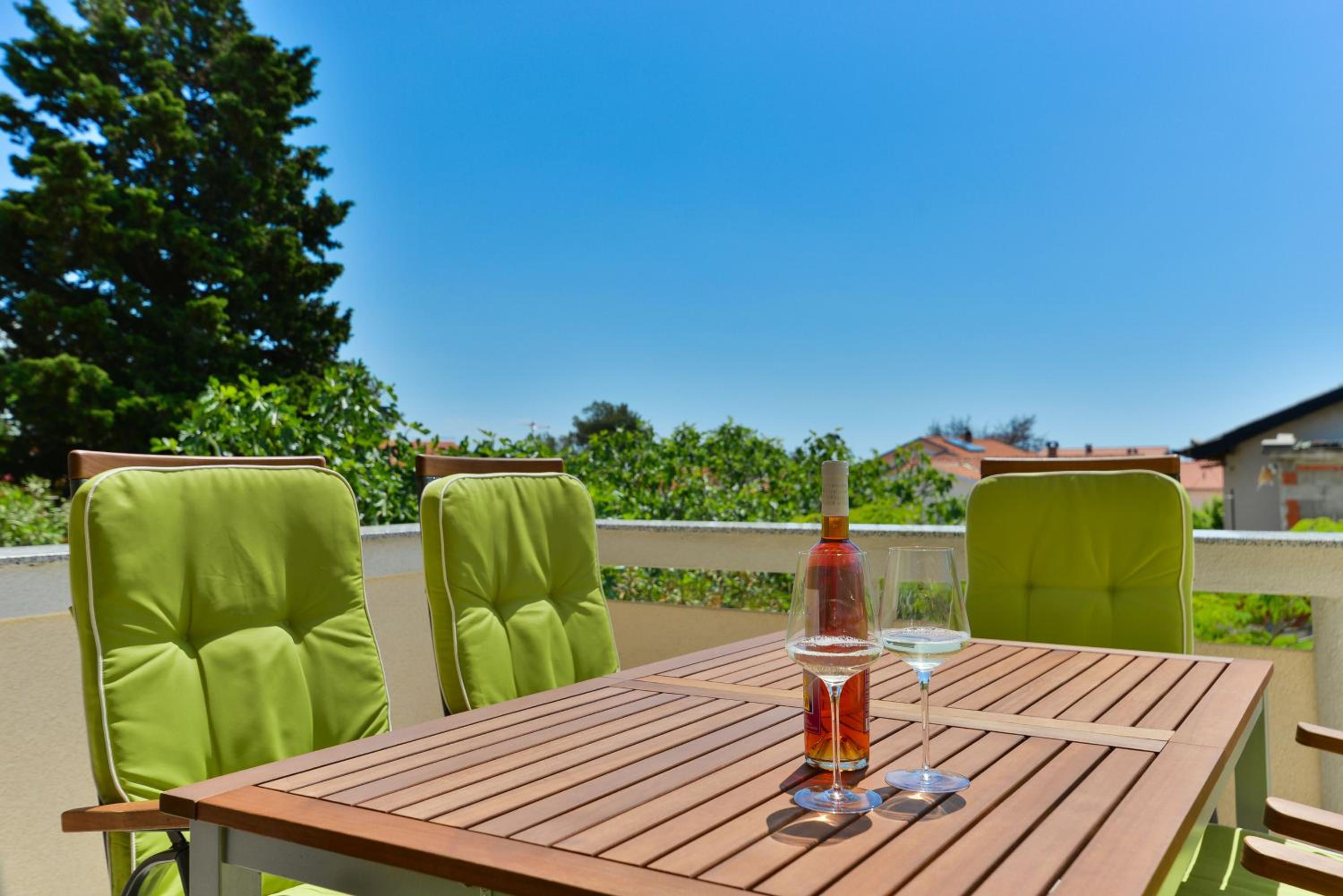 Apartmani CRYSTAL Vir