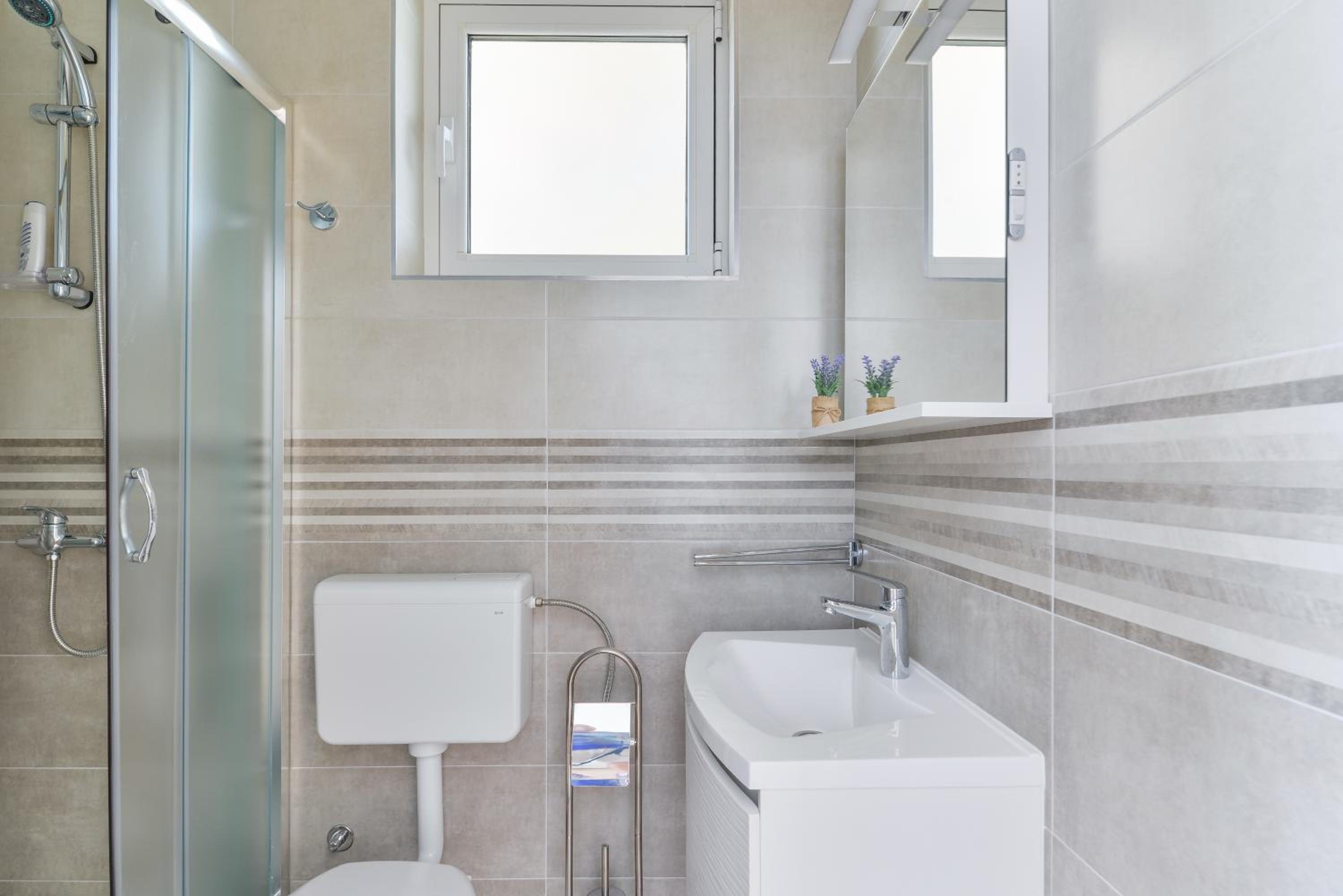 Apartmani CRYSTAL Vir