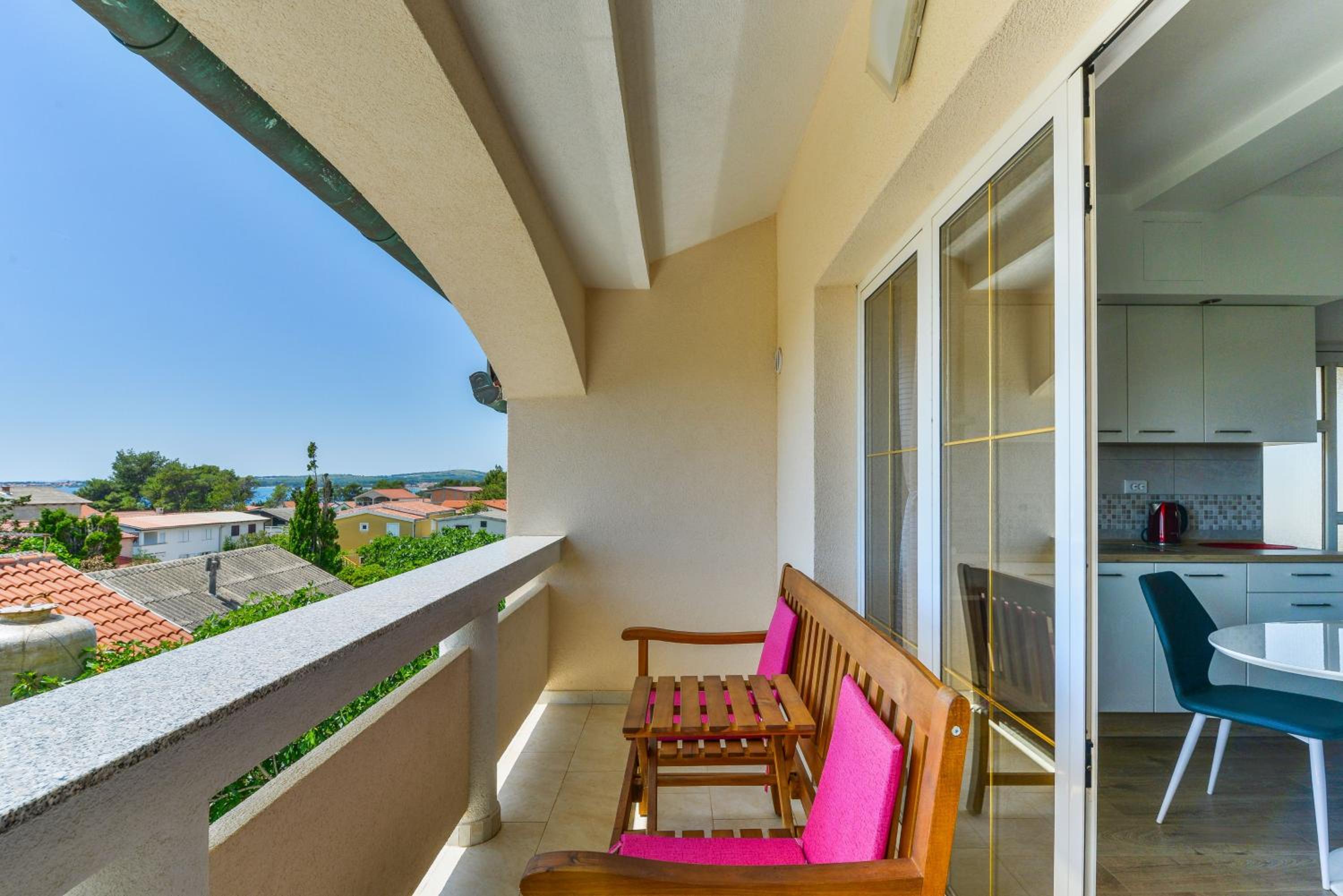 Apartmani CRYSTAL Vir