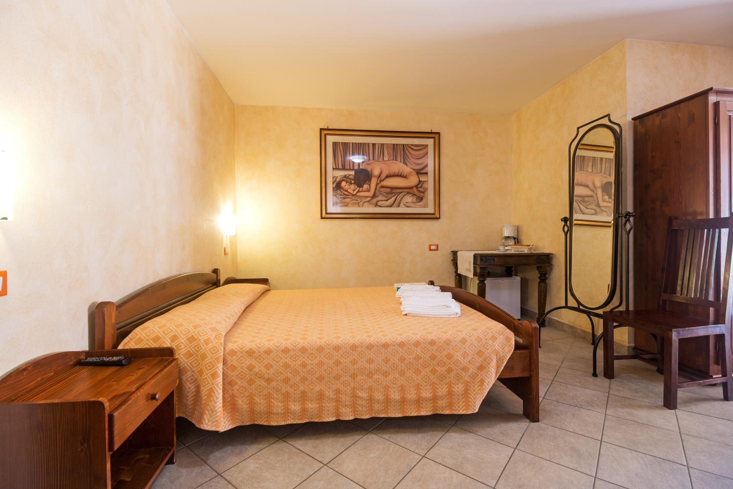hotel room