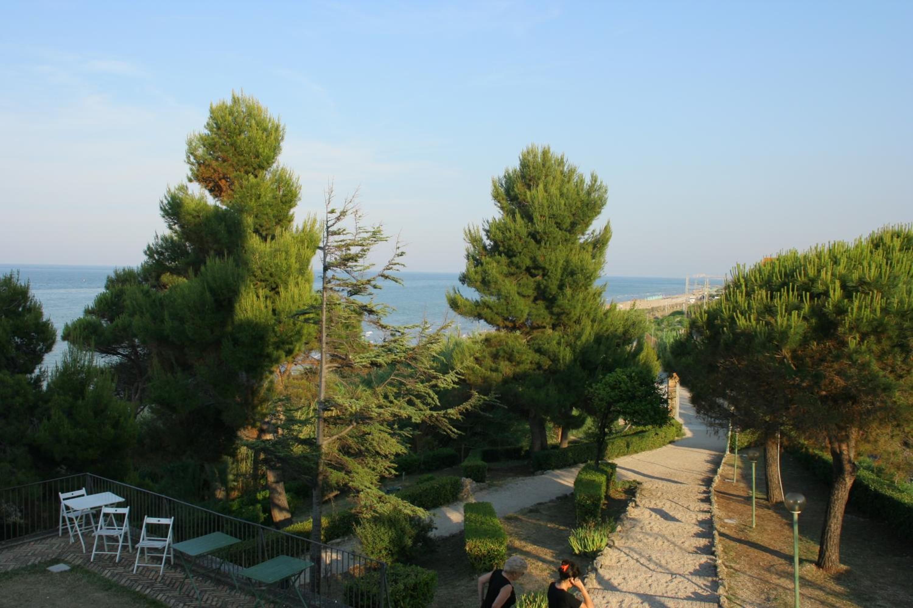 Photo 40