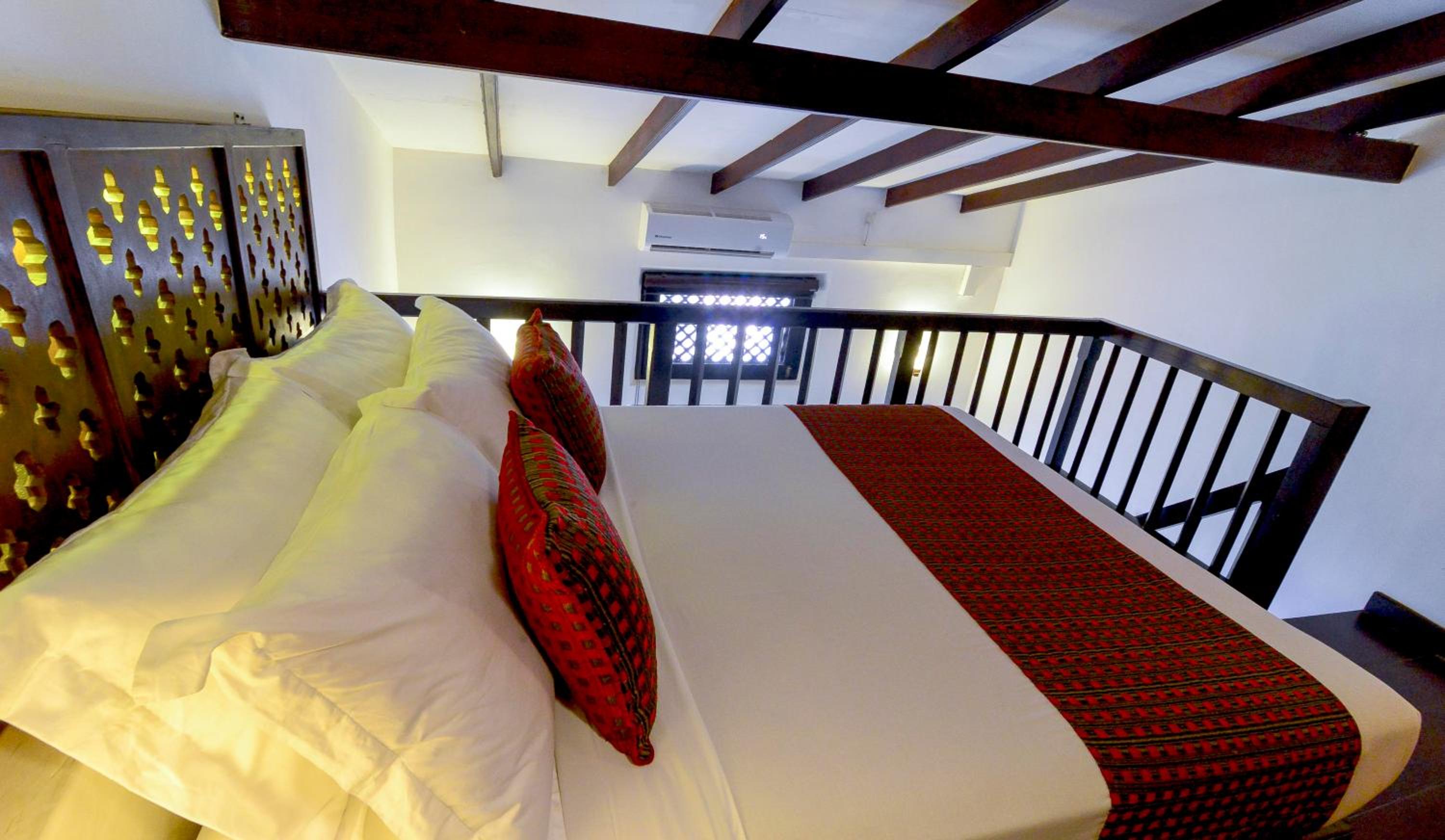 56 by Deco - Galle Fort