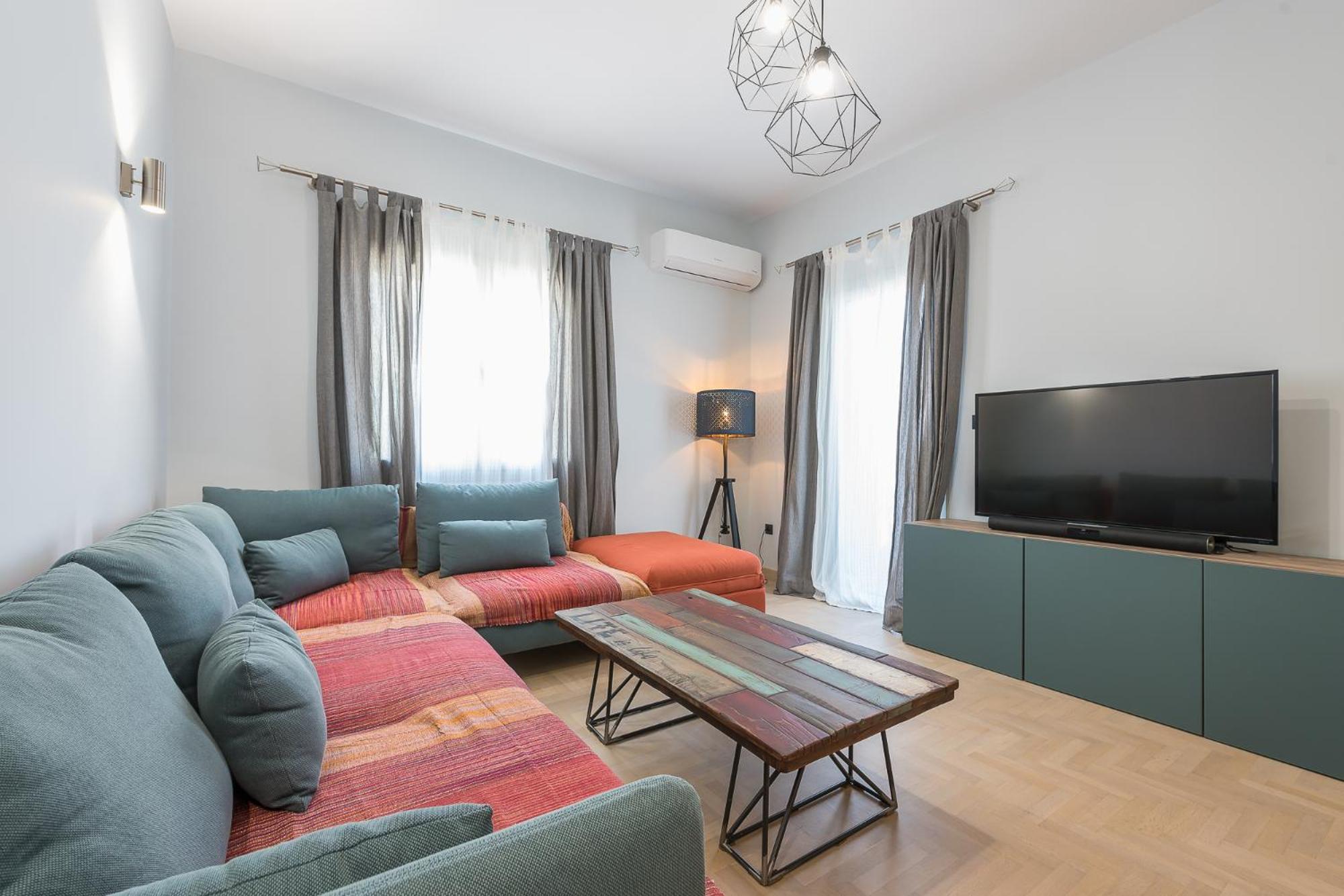 Athens Tower Boutique Apartment