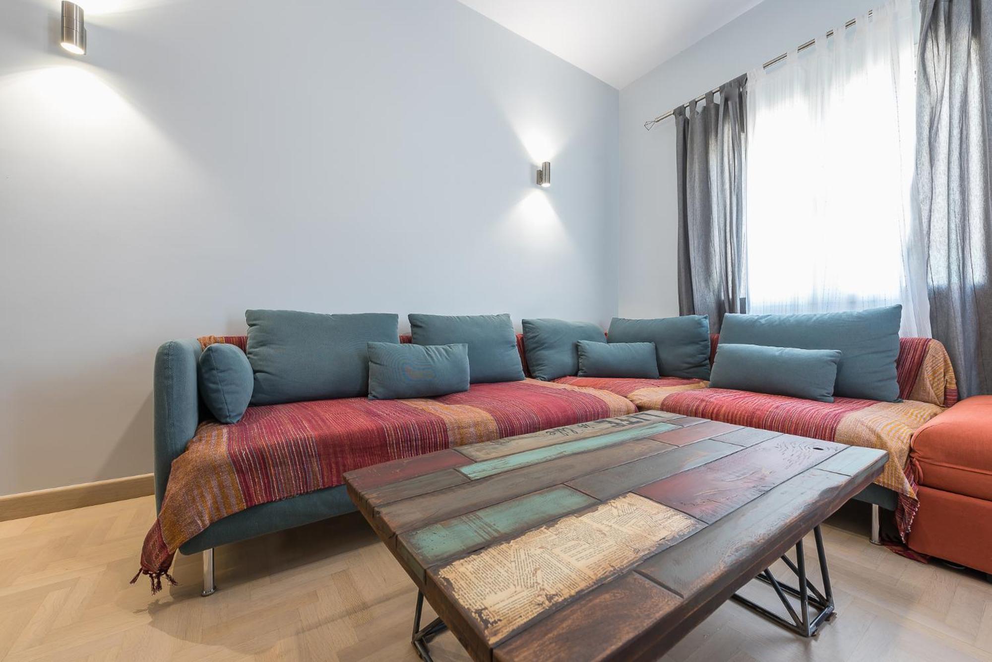 Athens Tower Boutique Apartment
