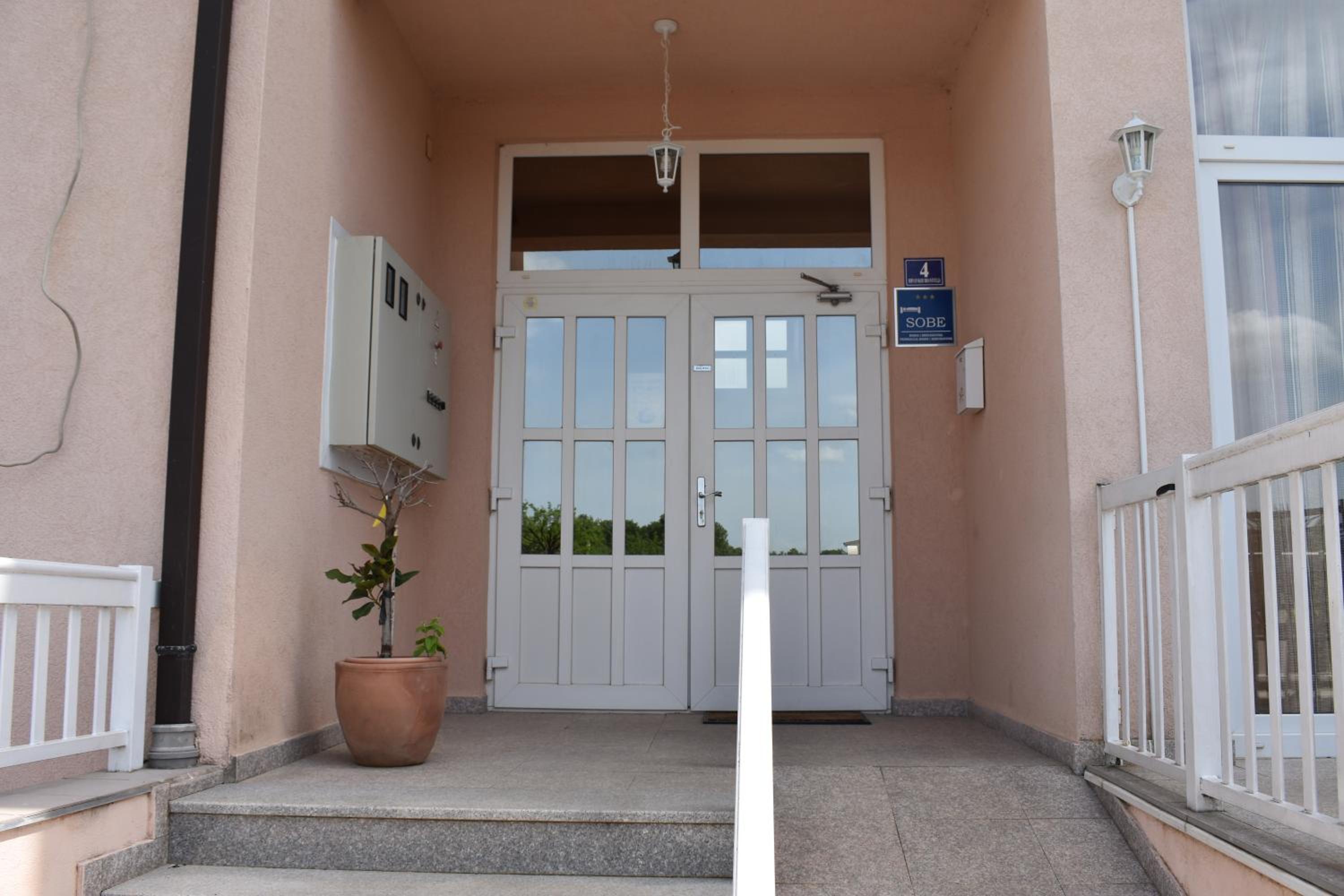 Guest House Regina Mundi