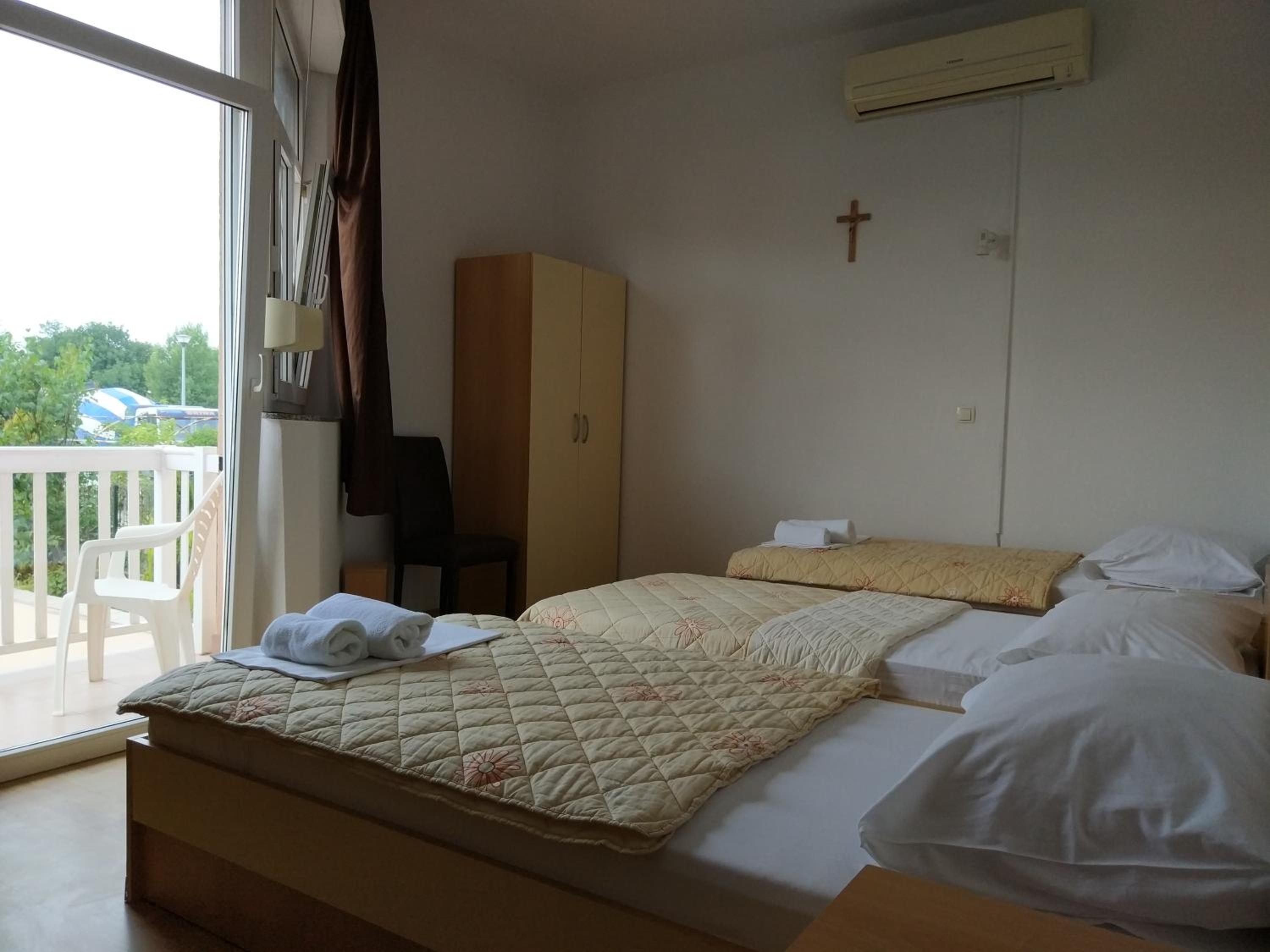 Guest House Regina Mundi