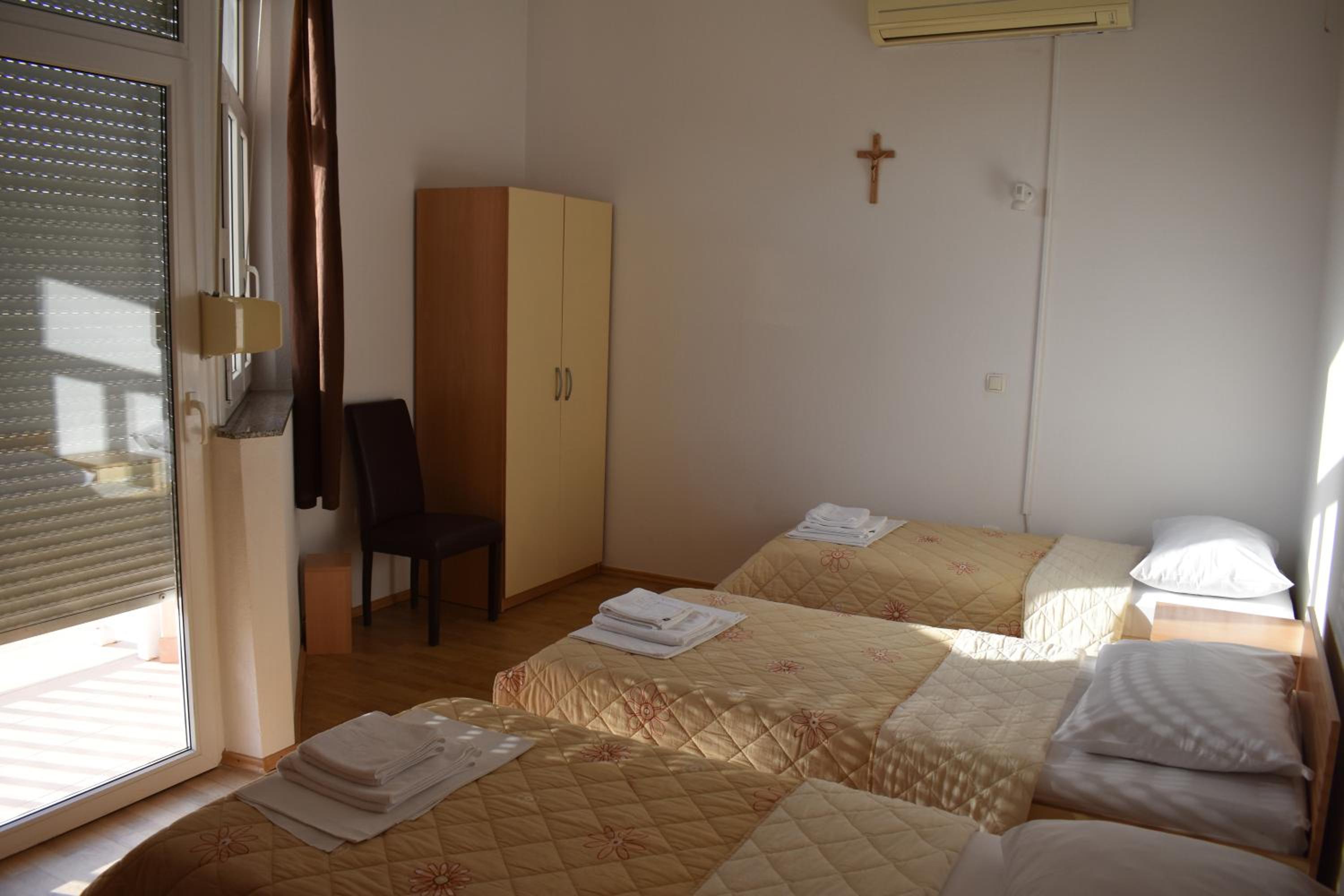 Guest House Regina Mundi