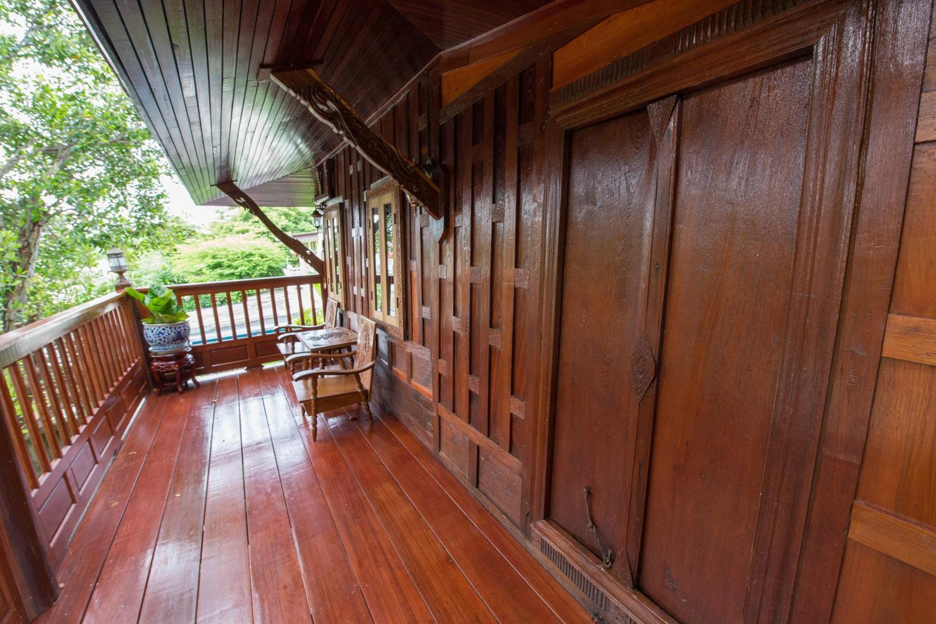 Phuttal Residence