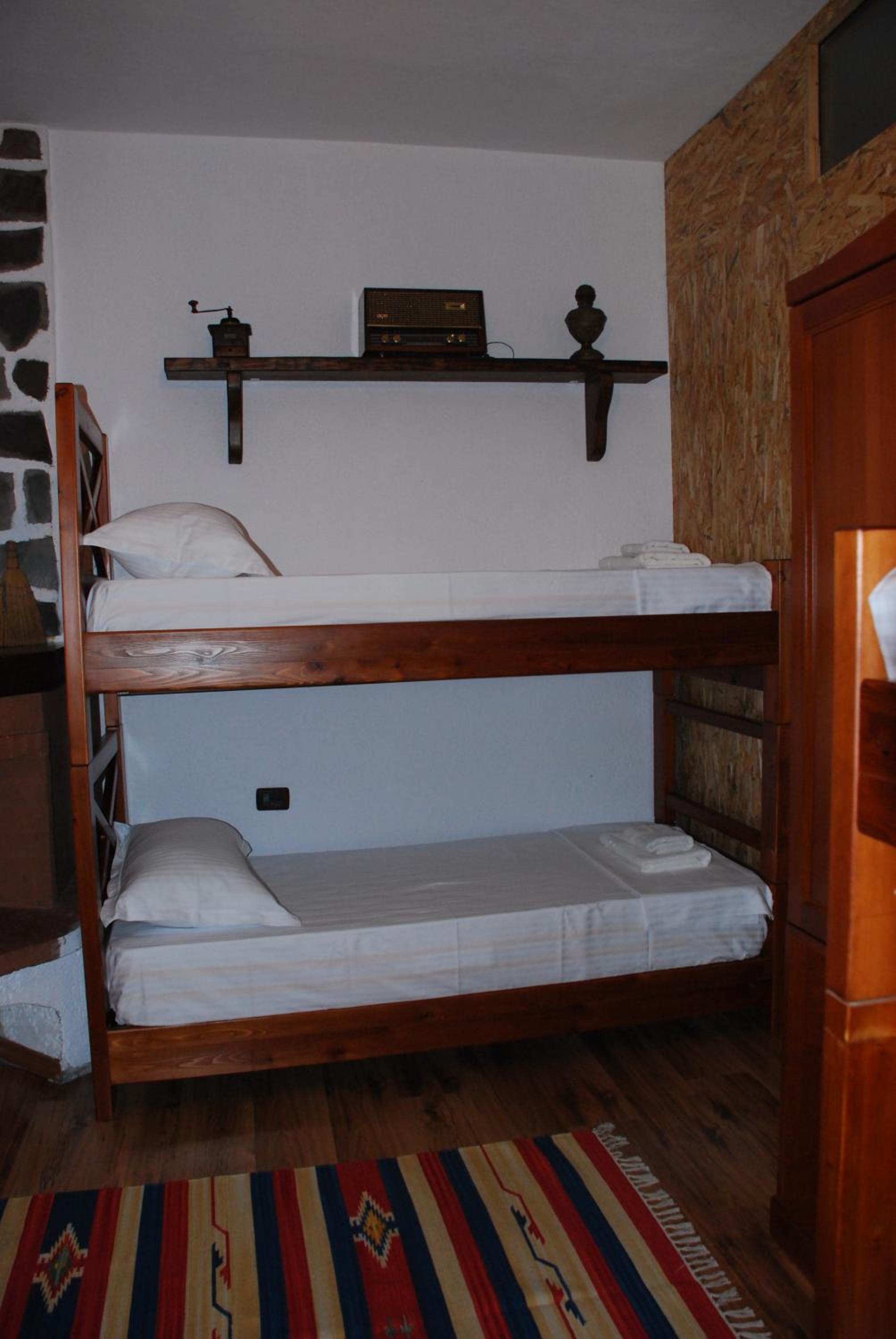 bed & breakfast Local Living Edi