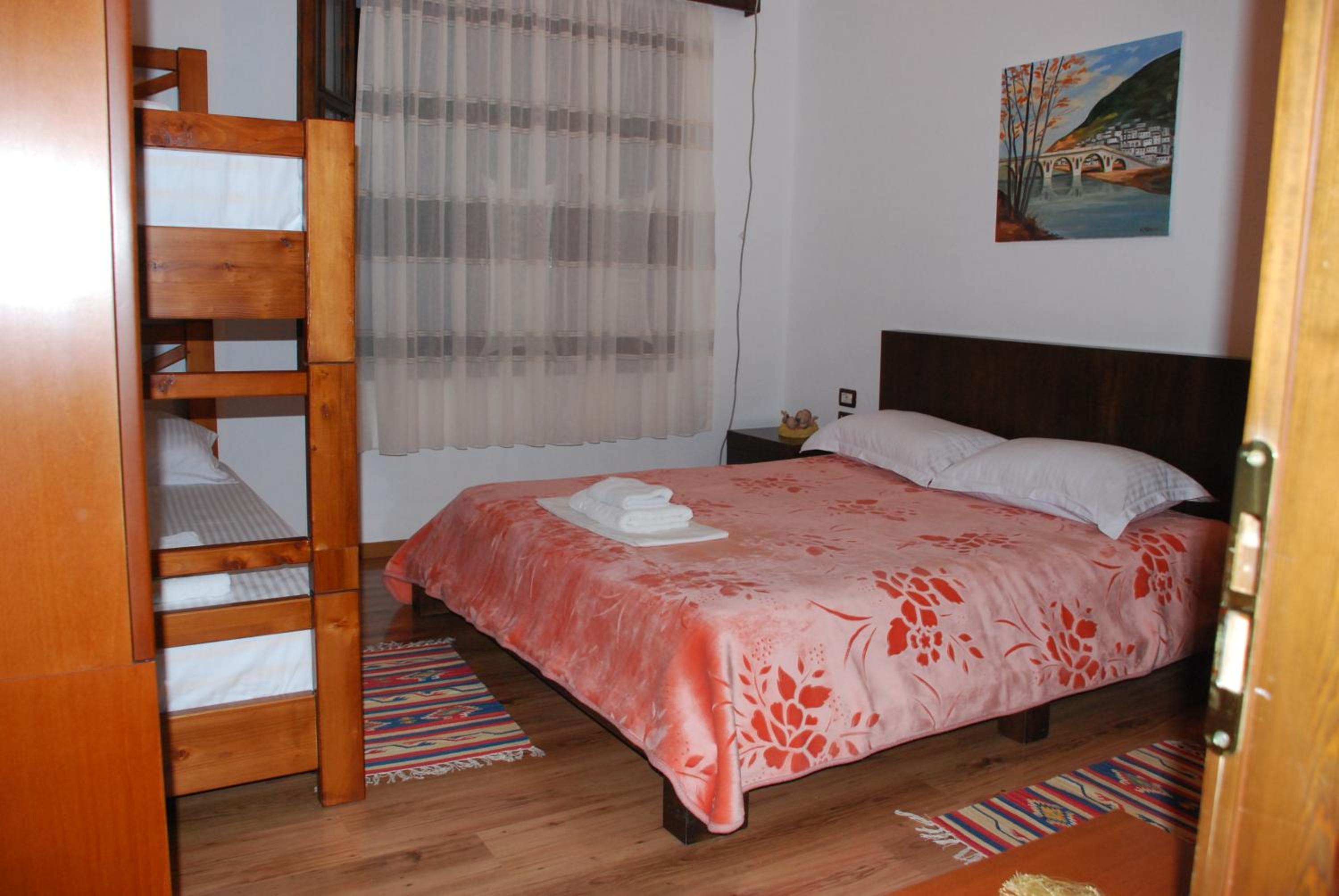 bed & breakfast Local Living Edi