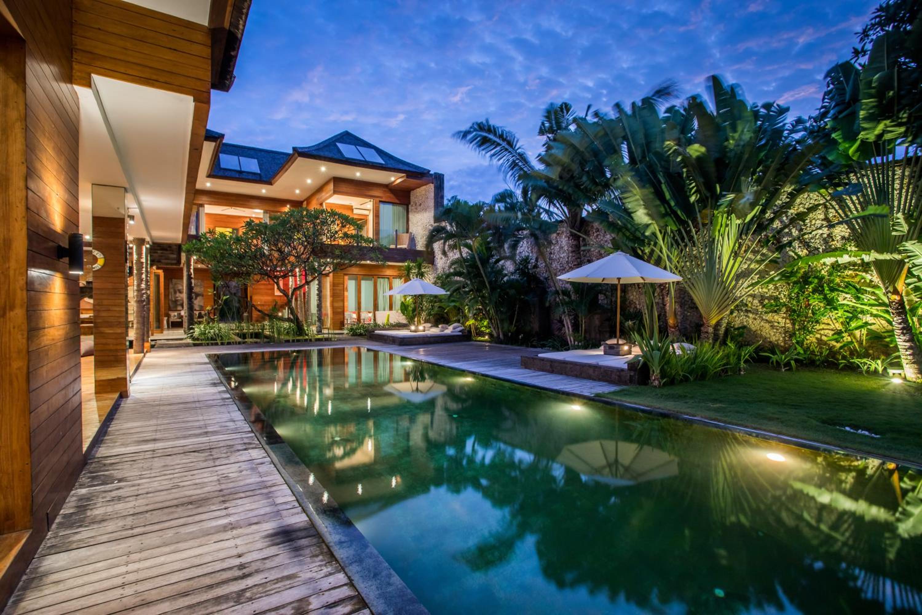 Eko Villa Seminyak - Tropical Villa, Walk to Beach view 2
