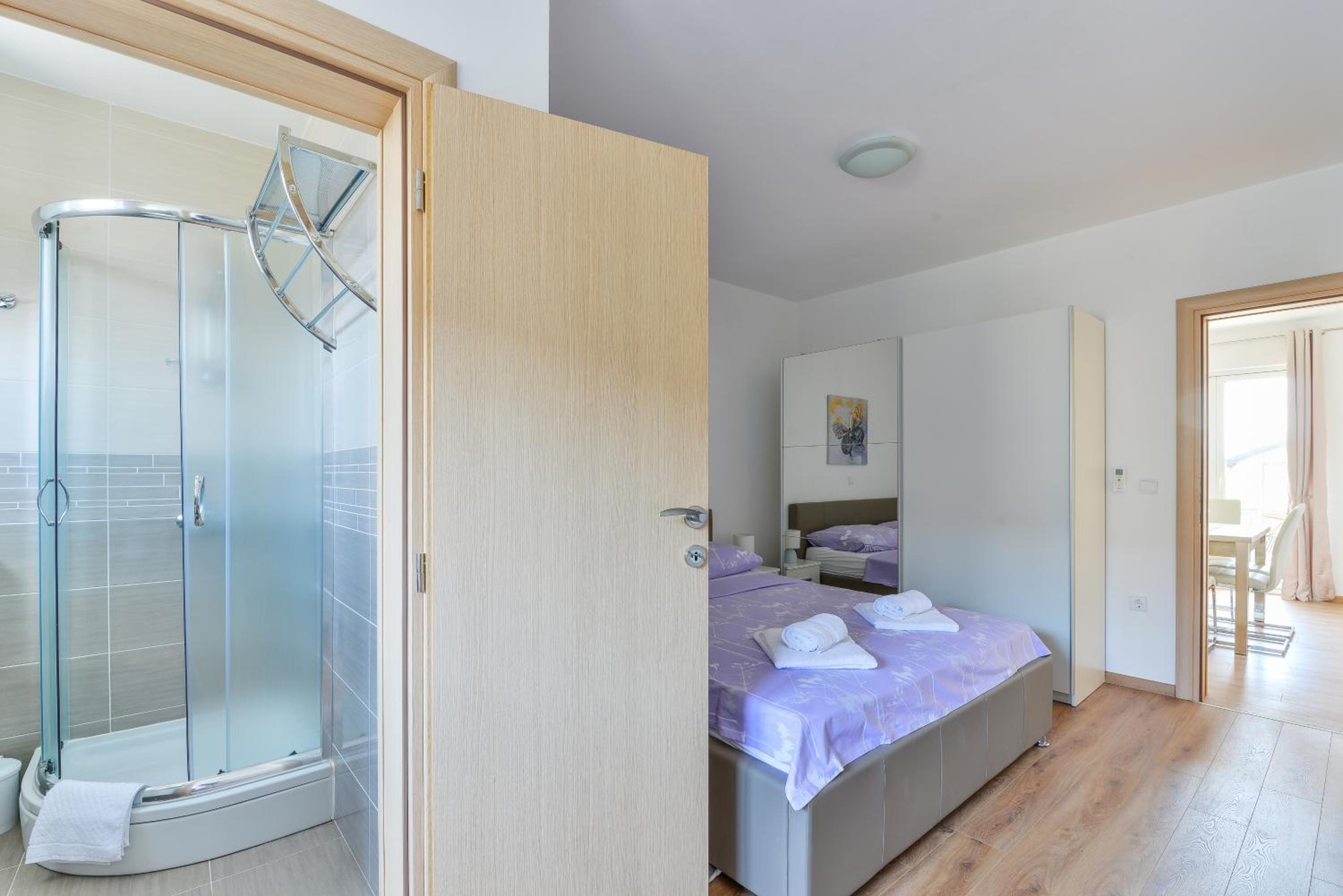 Apartmani CRYSTAL Vir