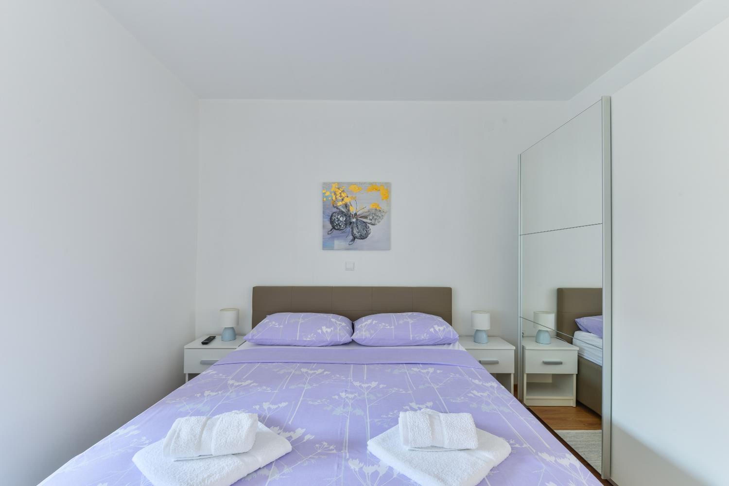 Apartmani CRYSTAL Vir