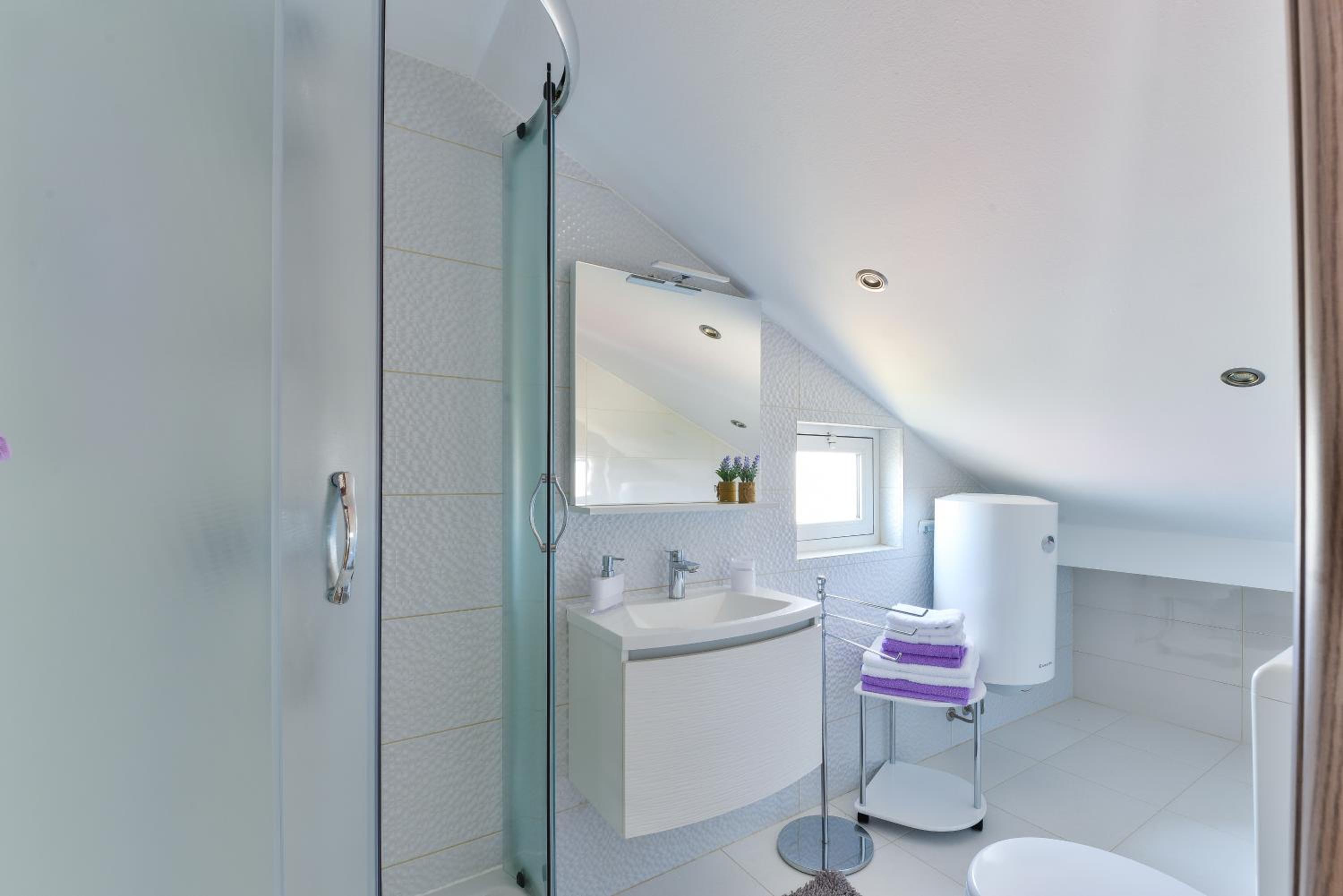 Apartmani CRYSTAL Vir