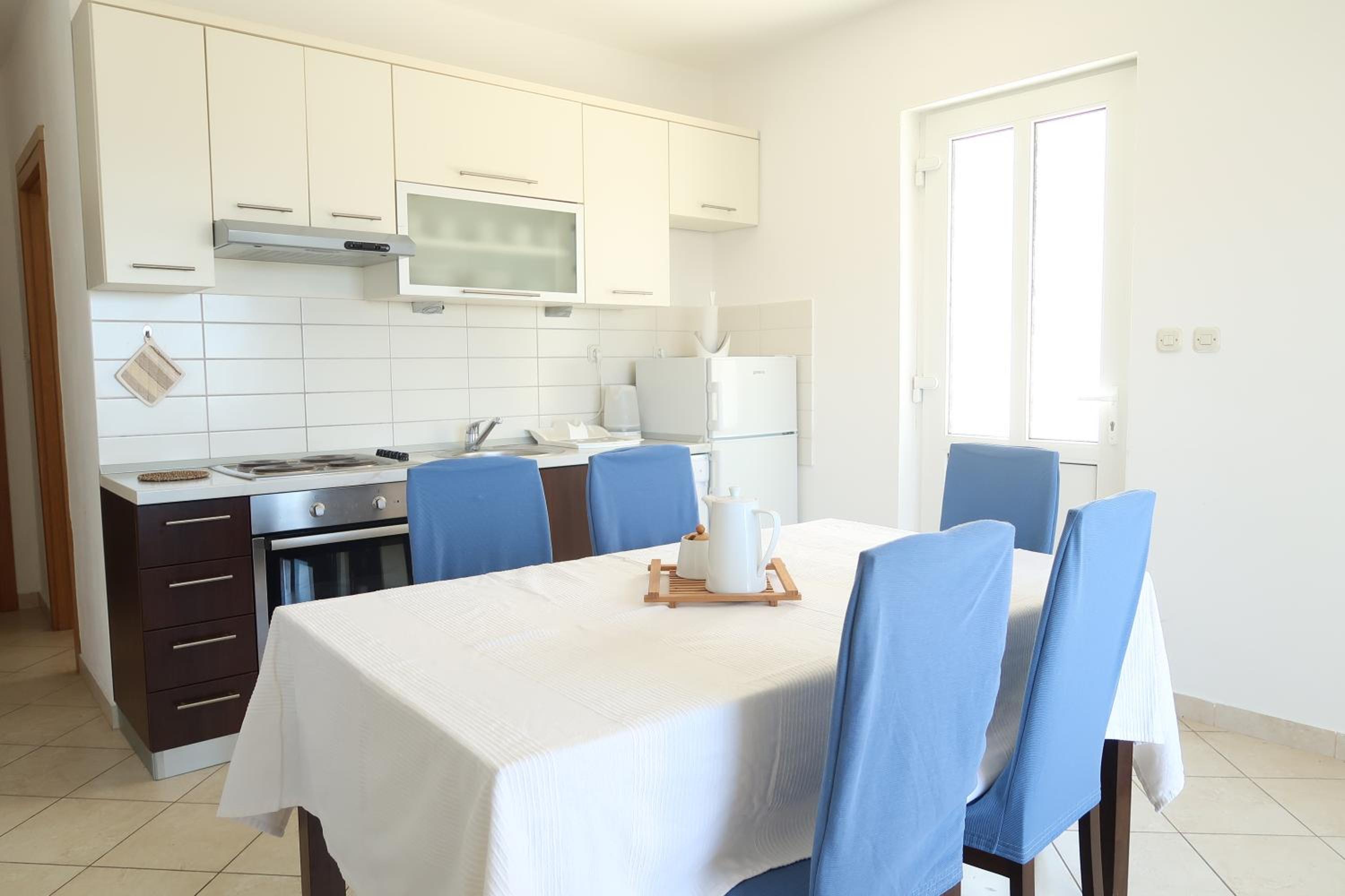 Apartments Maras