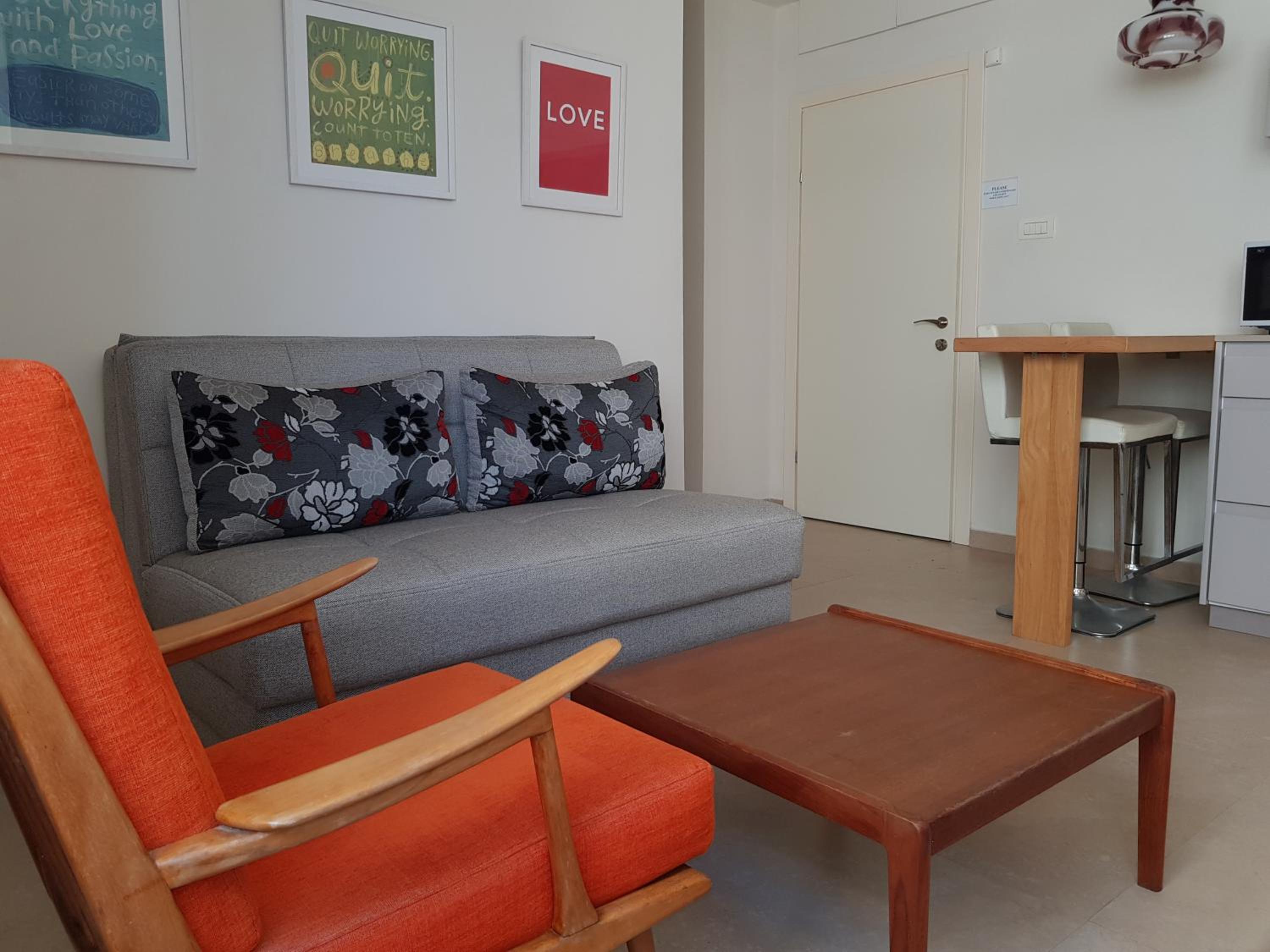 HaYarkon Street Apartment view 3